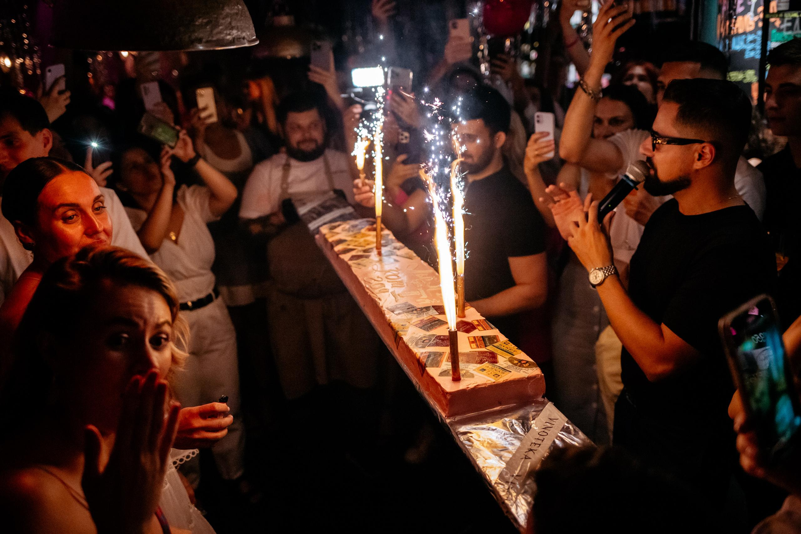 ВИНОТЕКА БАР х МАГАЗ [1 ГОД]. СВОИ. ФОТООТЧЕТЫ-СОБЫТИЯ-МЕСТА