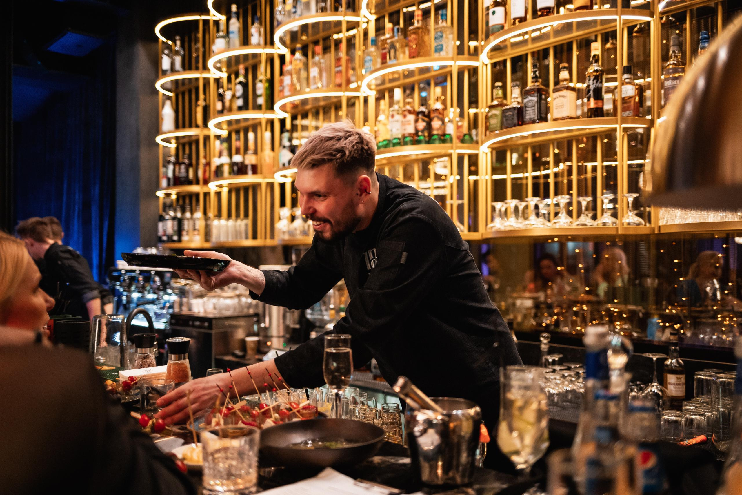 INLOVE [открытие террассы]. СВОИ. ФОТООТЧЕТЫ-СОБЫТИЯ-МЕСТА