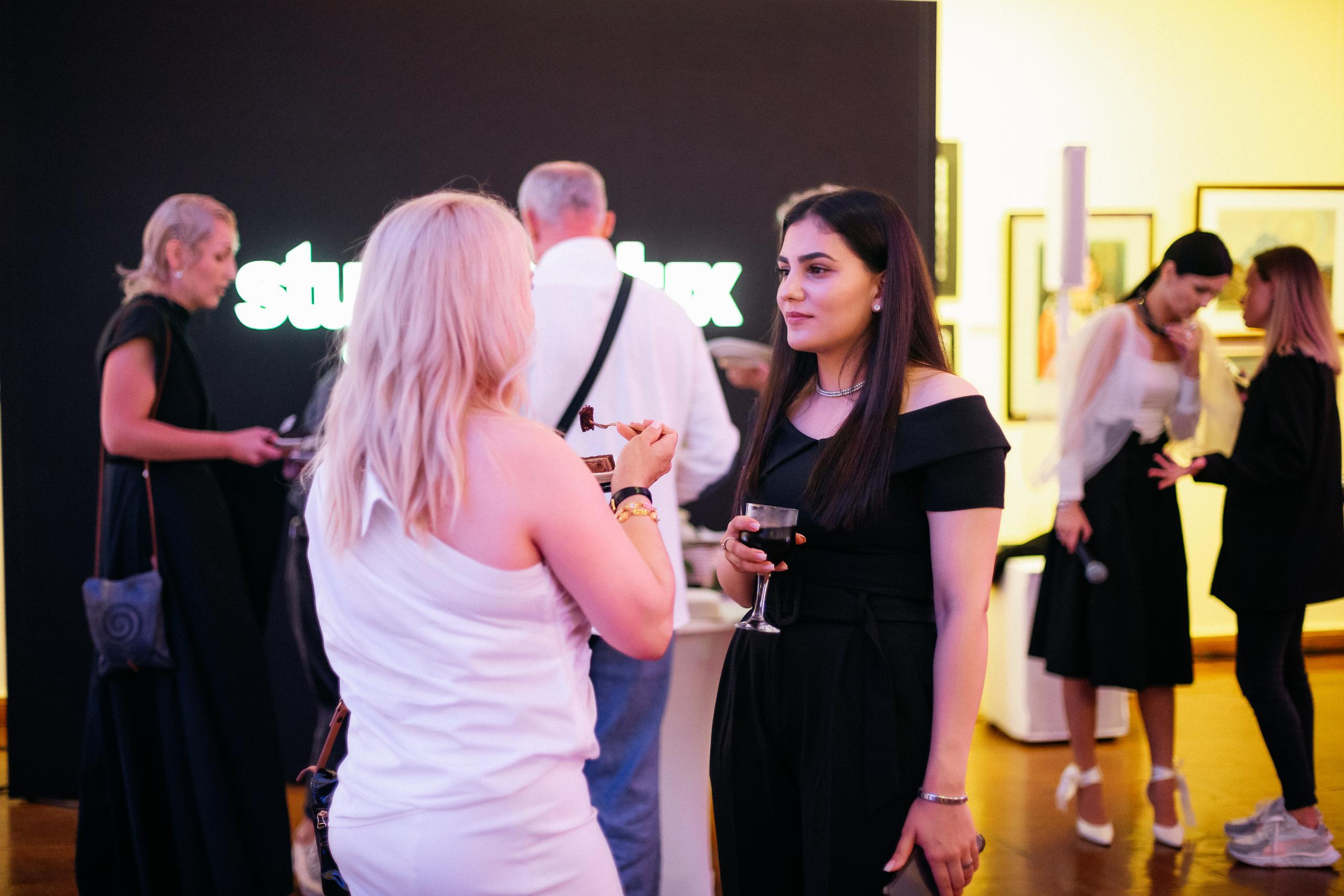 STUDIO DE LUX [20 YEARS]. СВОИ. ФОТООТЧЕТЫ-СОБЫТИЯ-МЕСТА