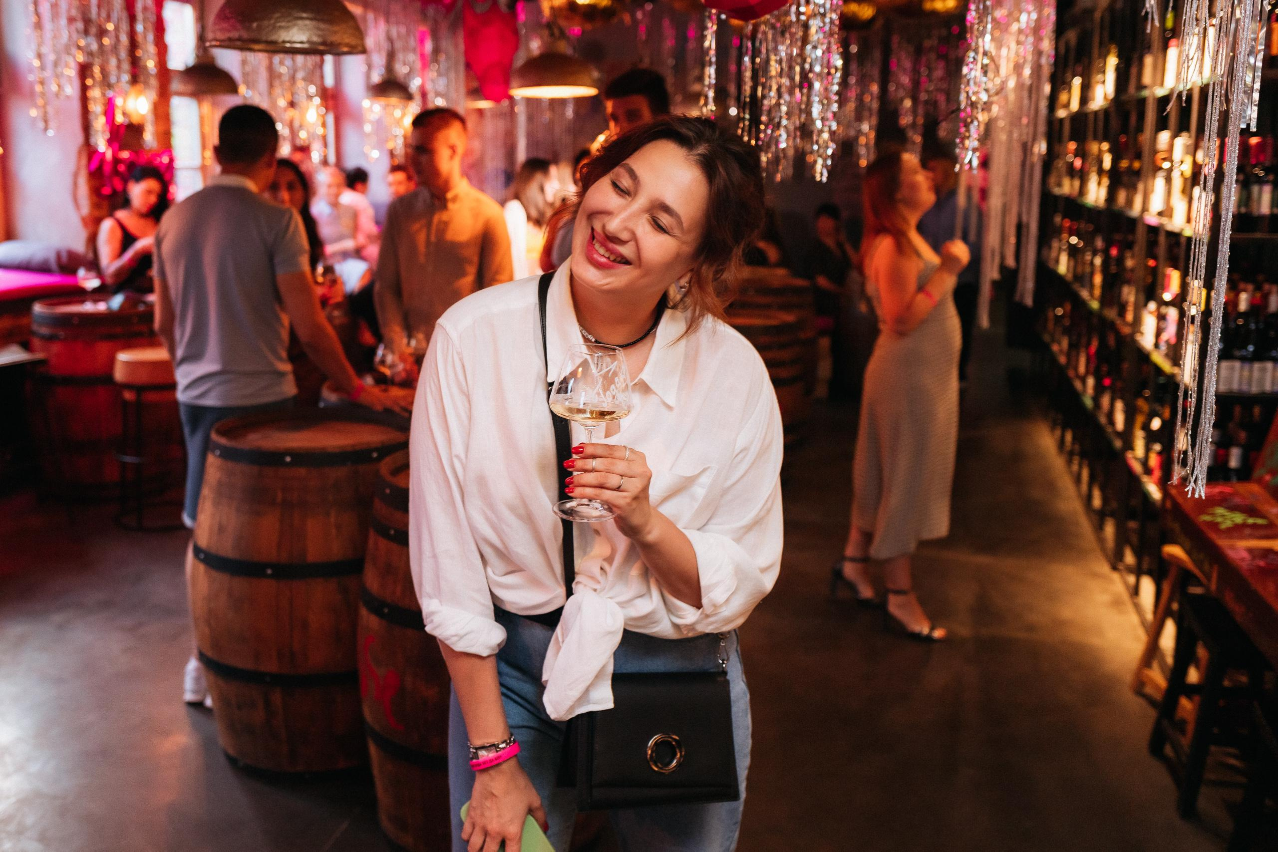 ВИНОТЕКА БАР х МАГАЗ [1 ГОД]. СВОИ. ФОТООТЧЕТЫ-СОБЫТИЯ-МЕСТА