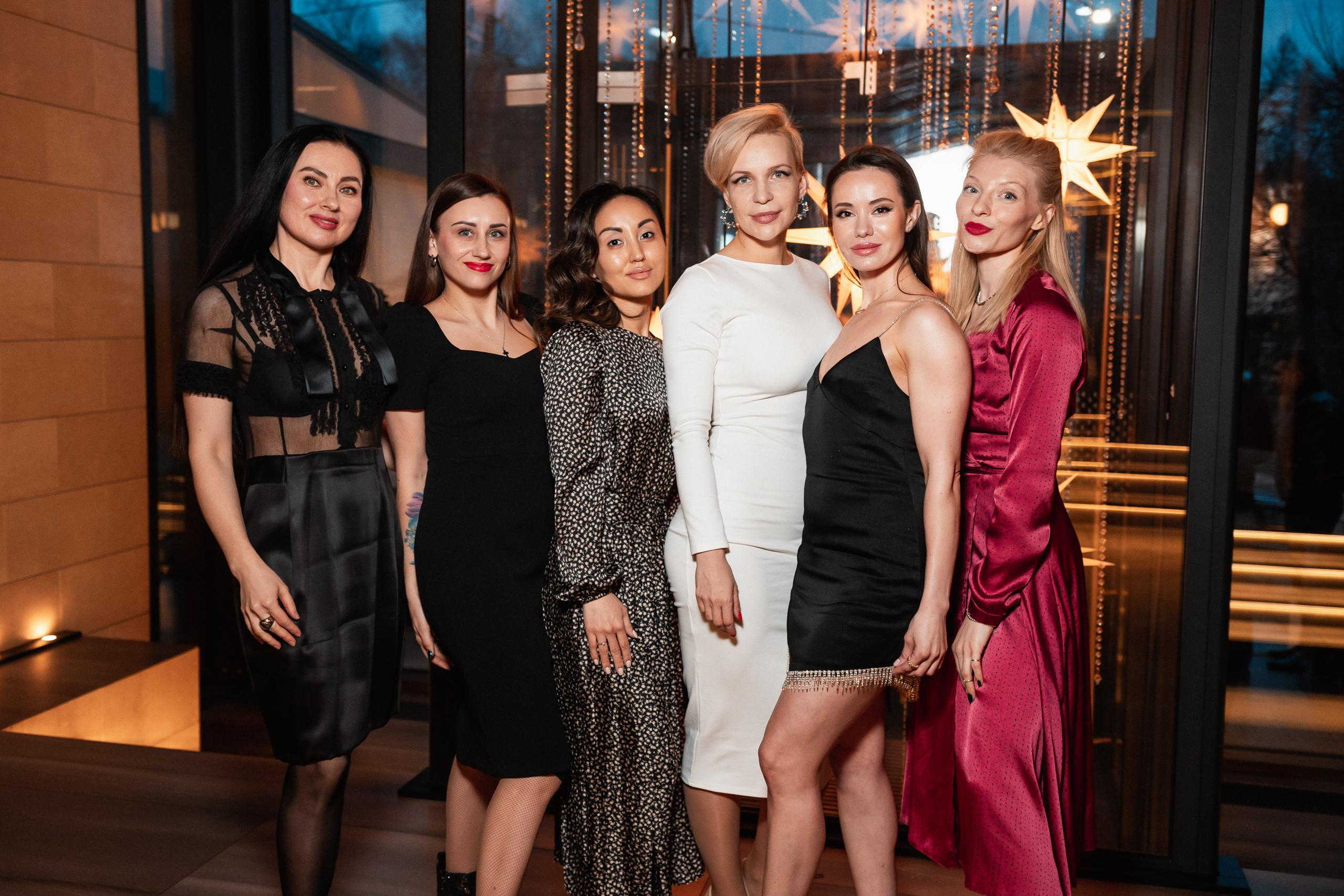 INLOVE [открытие террассы]. СВОИ. ФОТООТЧЕТЫ-СОБЫТИЯ-МЕСТА