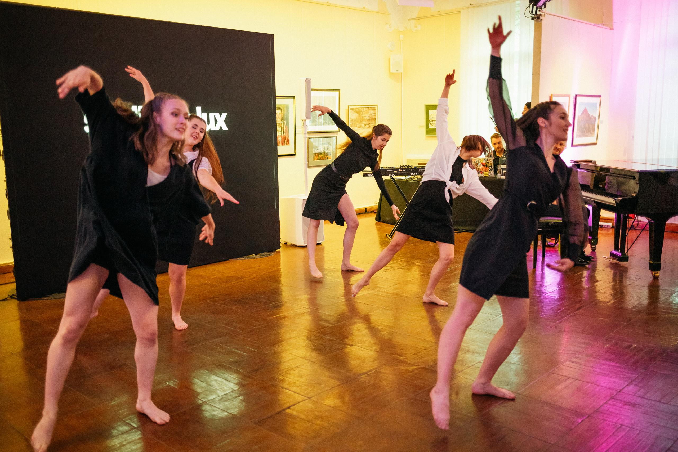 STUDIO DE LUX [20 YEARS]. СВОИ. ФОТООТЧЕТЫ-СОБЫТИЯ-МЕСТА