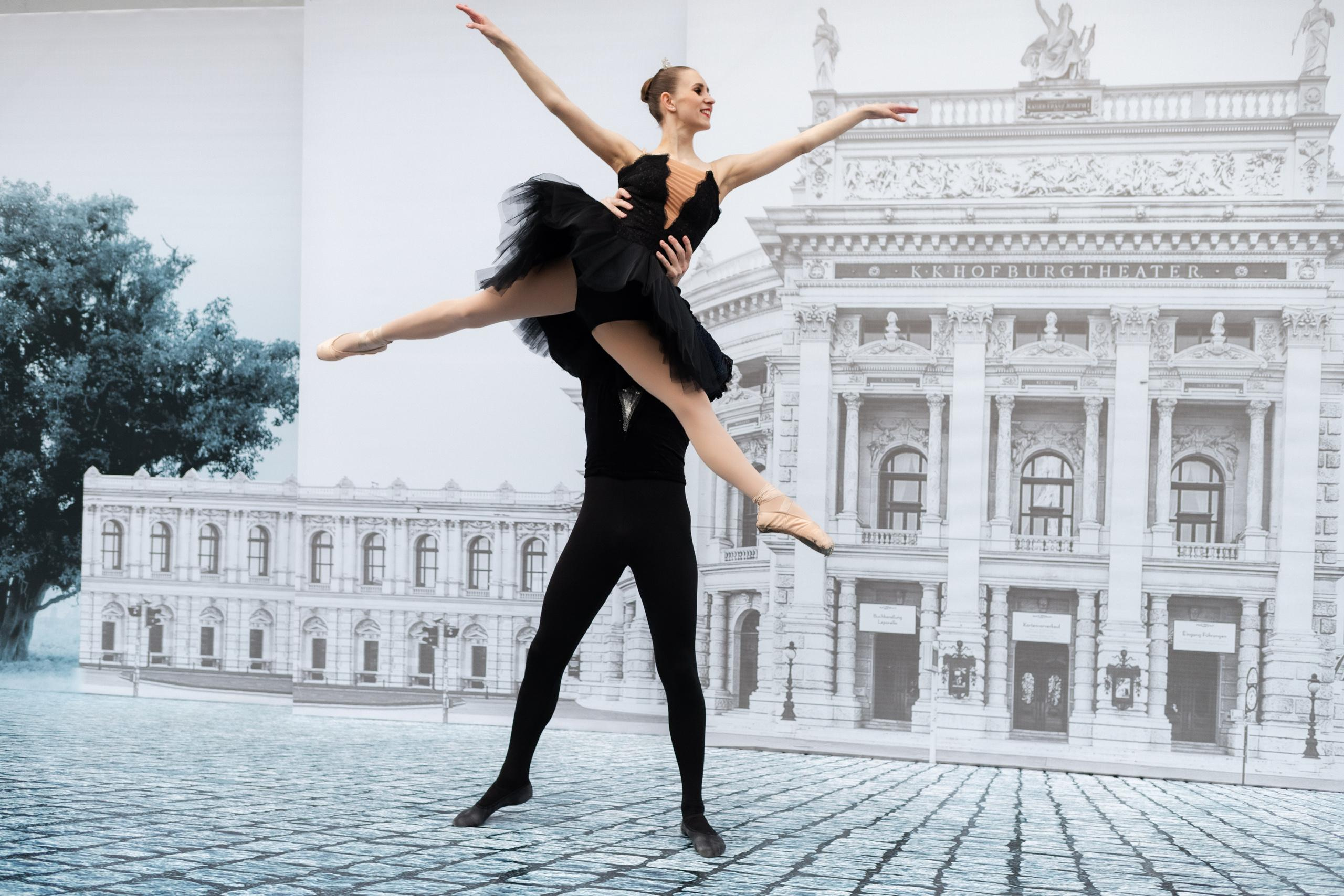 MAIN WINE [1 YEAR]. СВОИ. ФОТООТЧЕТЫ-СОБЫТИЯ-МЕСТА