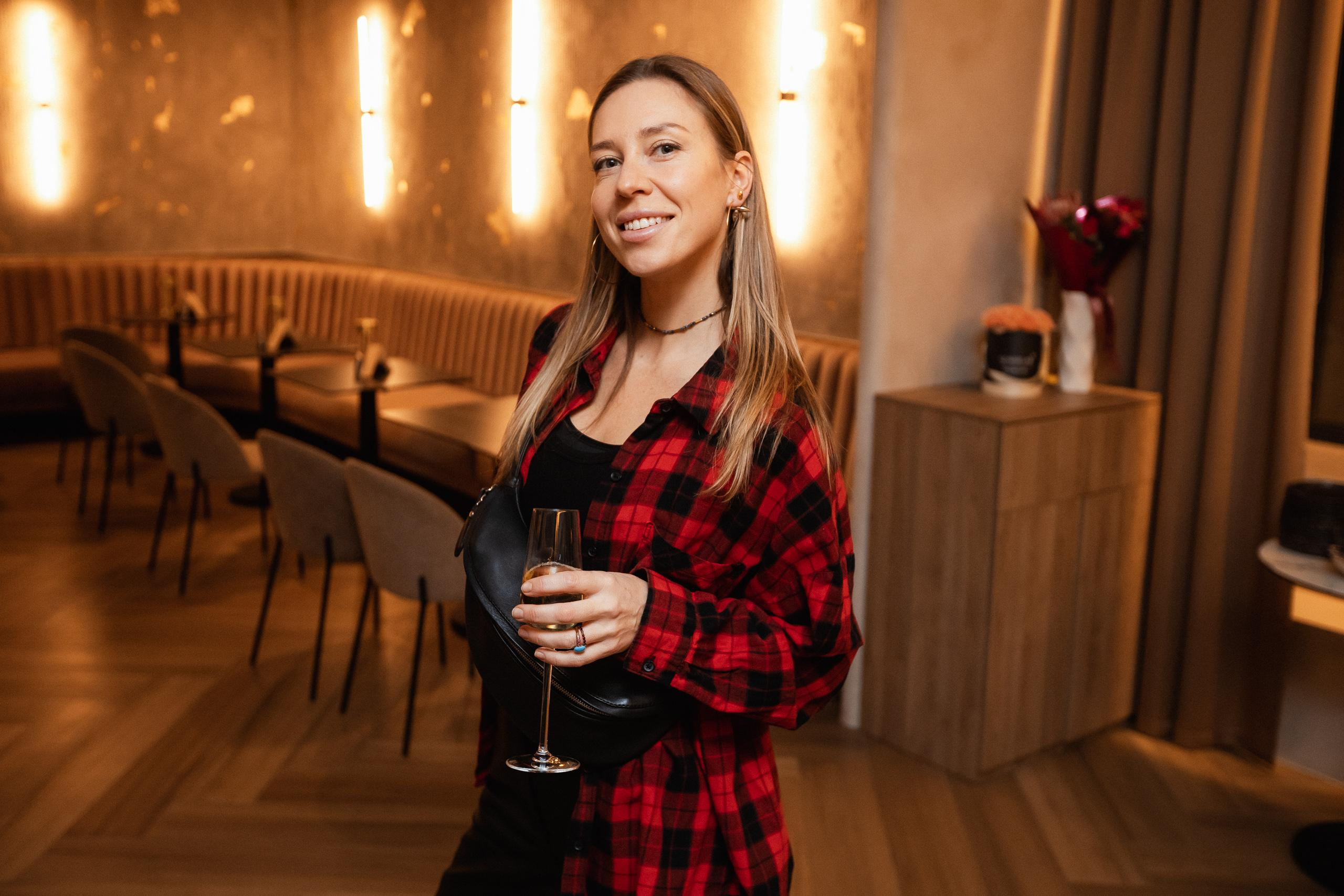 МОМЕНТЫ [ОТКРЫТИЕ]. СВОИ. ФОТООТЧЕТЫ-СОБЫТИЯ-МЕСТА