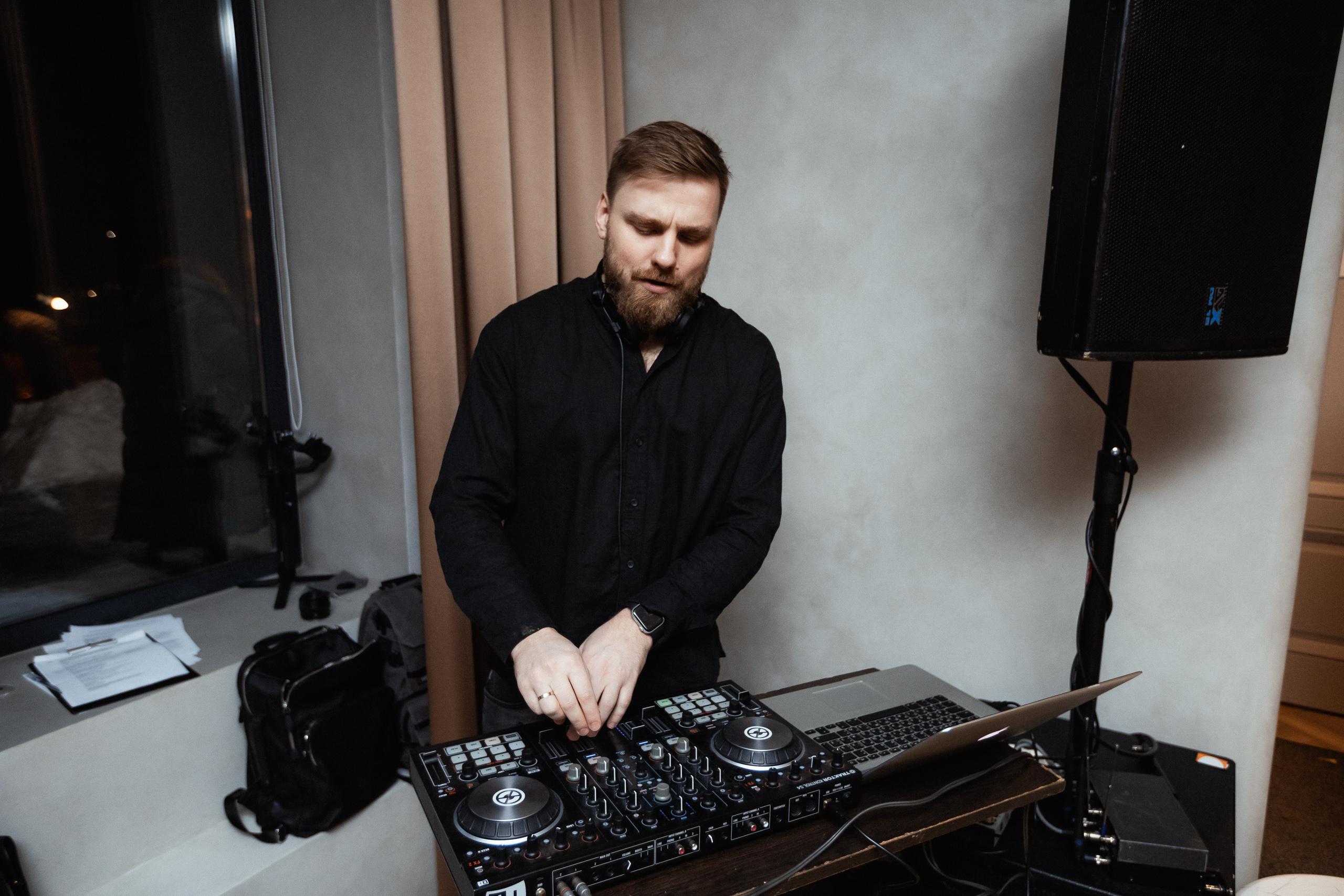 МОМЕНТЫ [ОТКРЫТИЕ]. СВОИ. ФОТООТЧЕТЫ-СОБЫТИЯ-МЕСТА