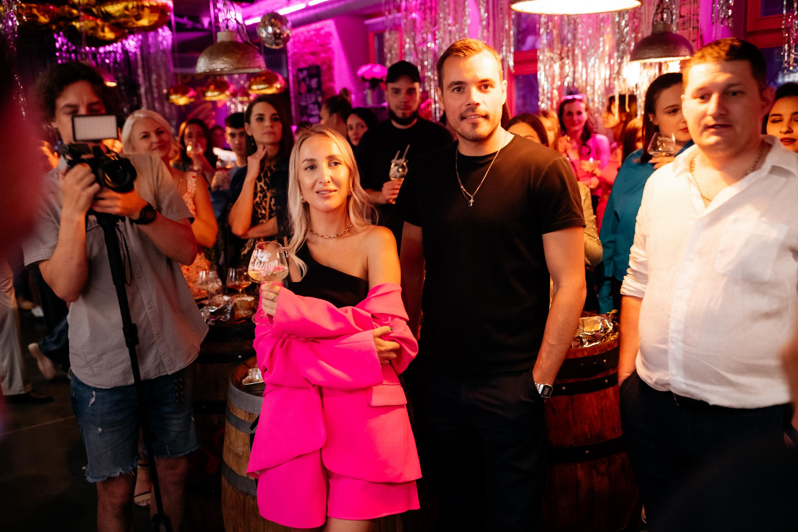 ВИНОТЕКА БАР х МАГАЗ [1 ГОД]. СВОИ. ФОТООТЧЕТЫ-СОБЫТИЯ-МЕСТА