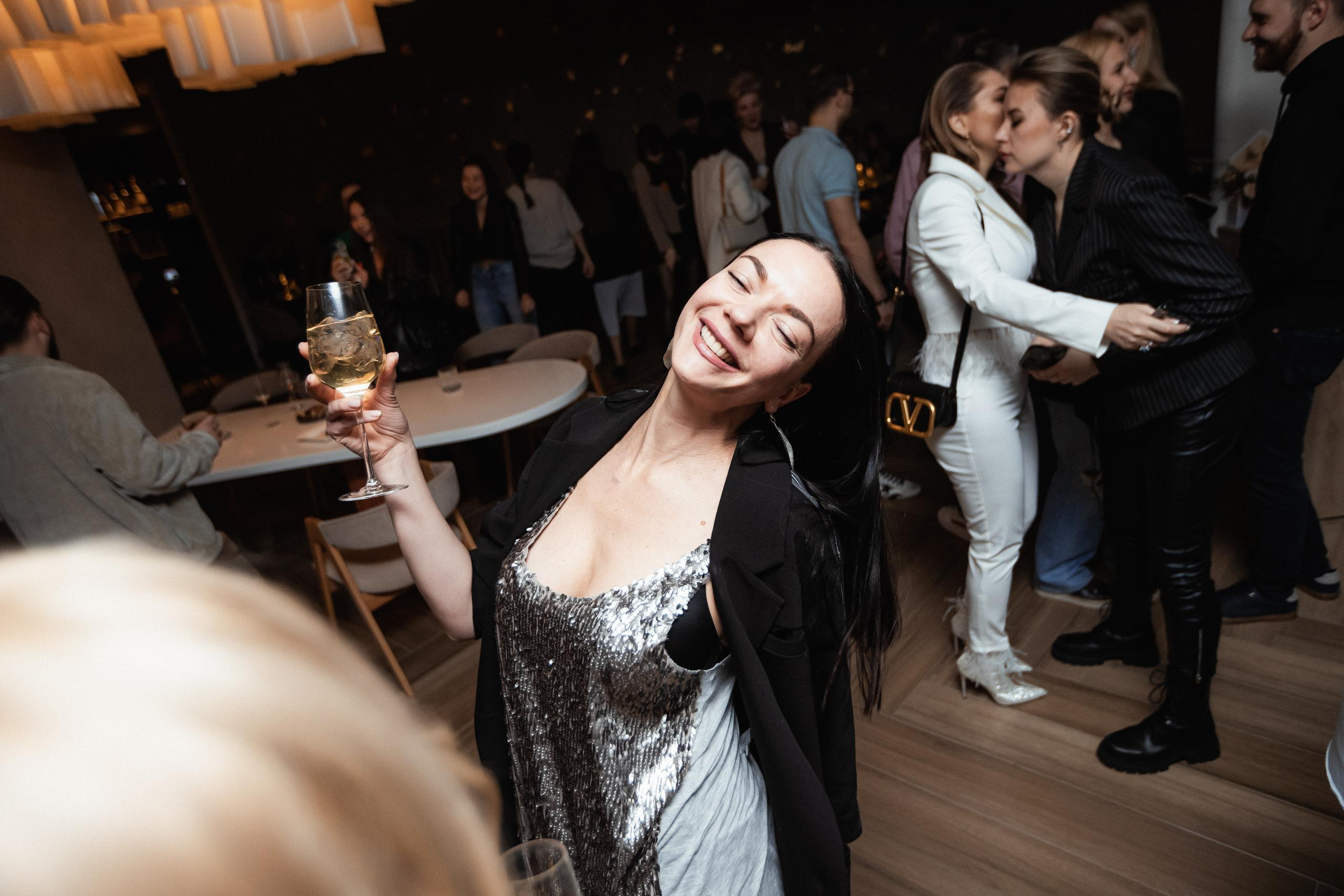 МОМЕНТЫ [ОТКРЫТИЕ]. СВОИ. ФОТООТЧЕТЫ-СОБЫТИЯ-МЕСТА