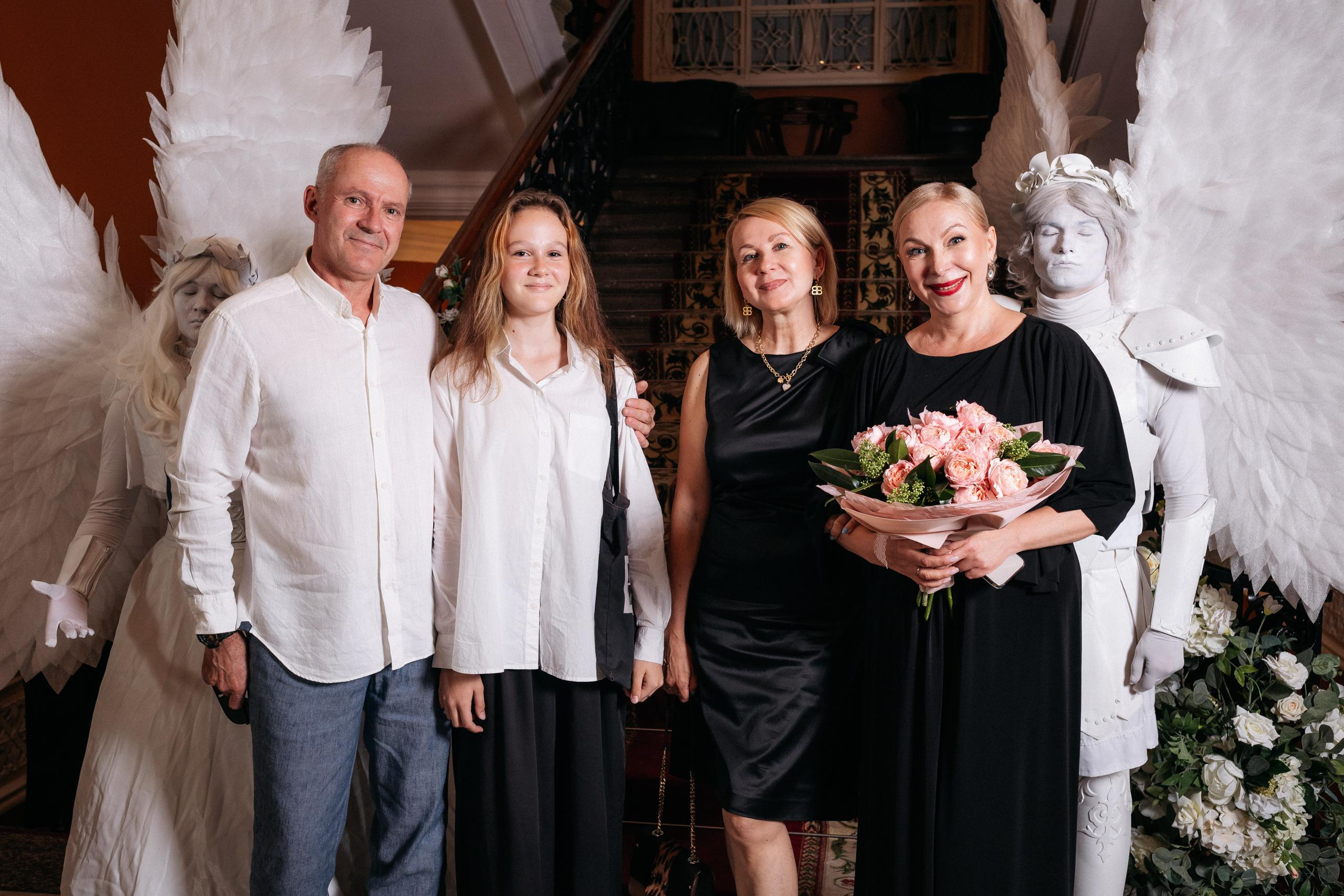 STUDIO DE LUX [20 YEARS]. СВОИ. ФОТООТЧЕТЫ-СОБЫТИЯ-МЕСТА