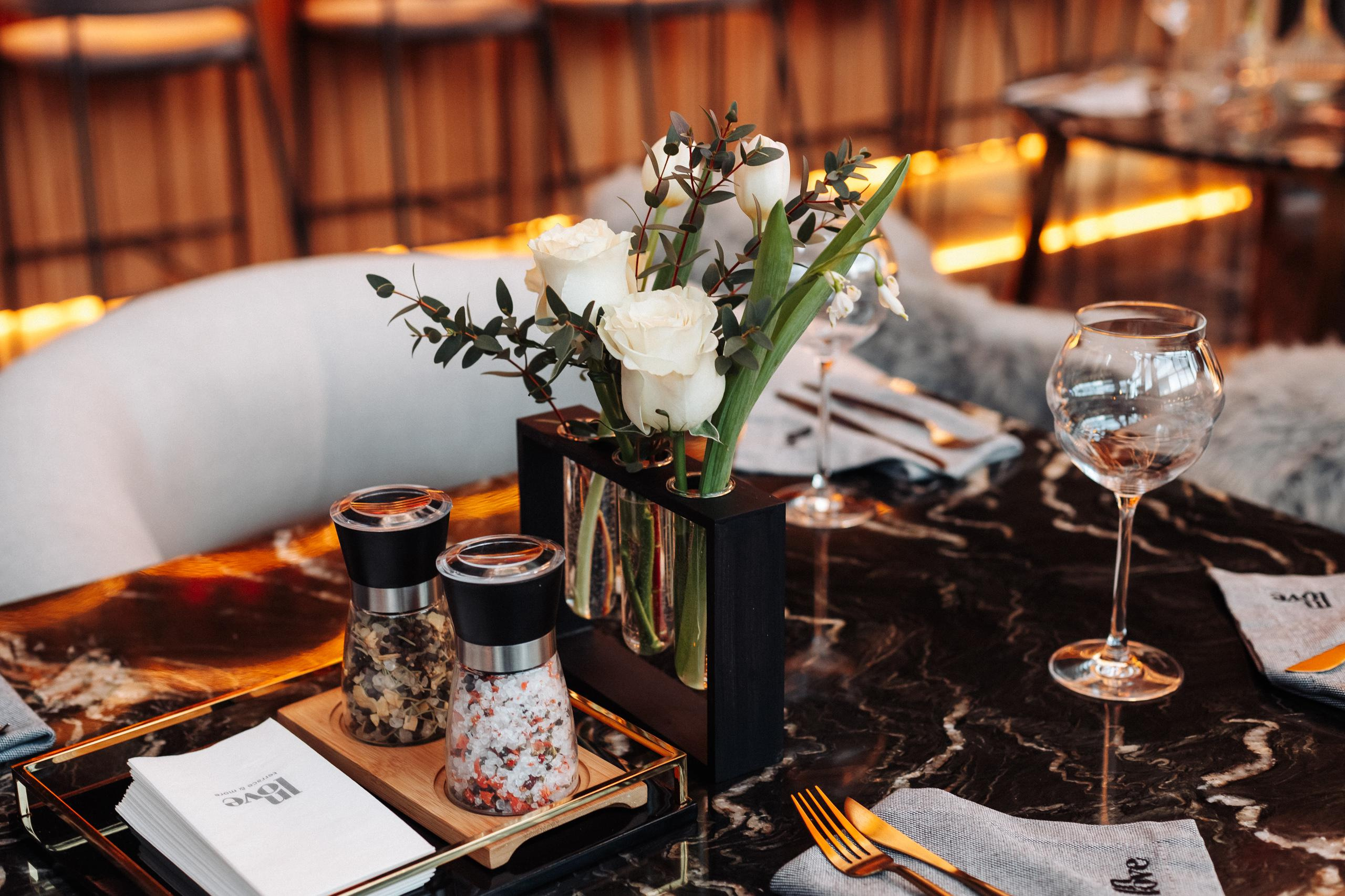 INLOVE [открытие террассы]. СВОИ. ФОТООТЧЕТЫ-СОБЫТИЯ-МЕСТА