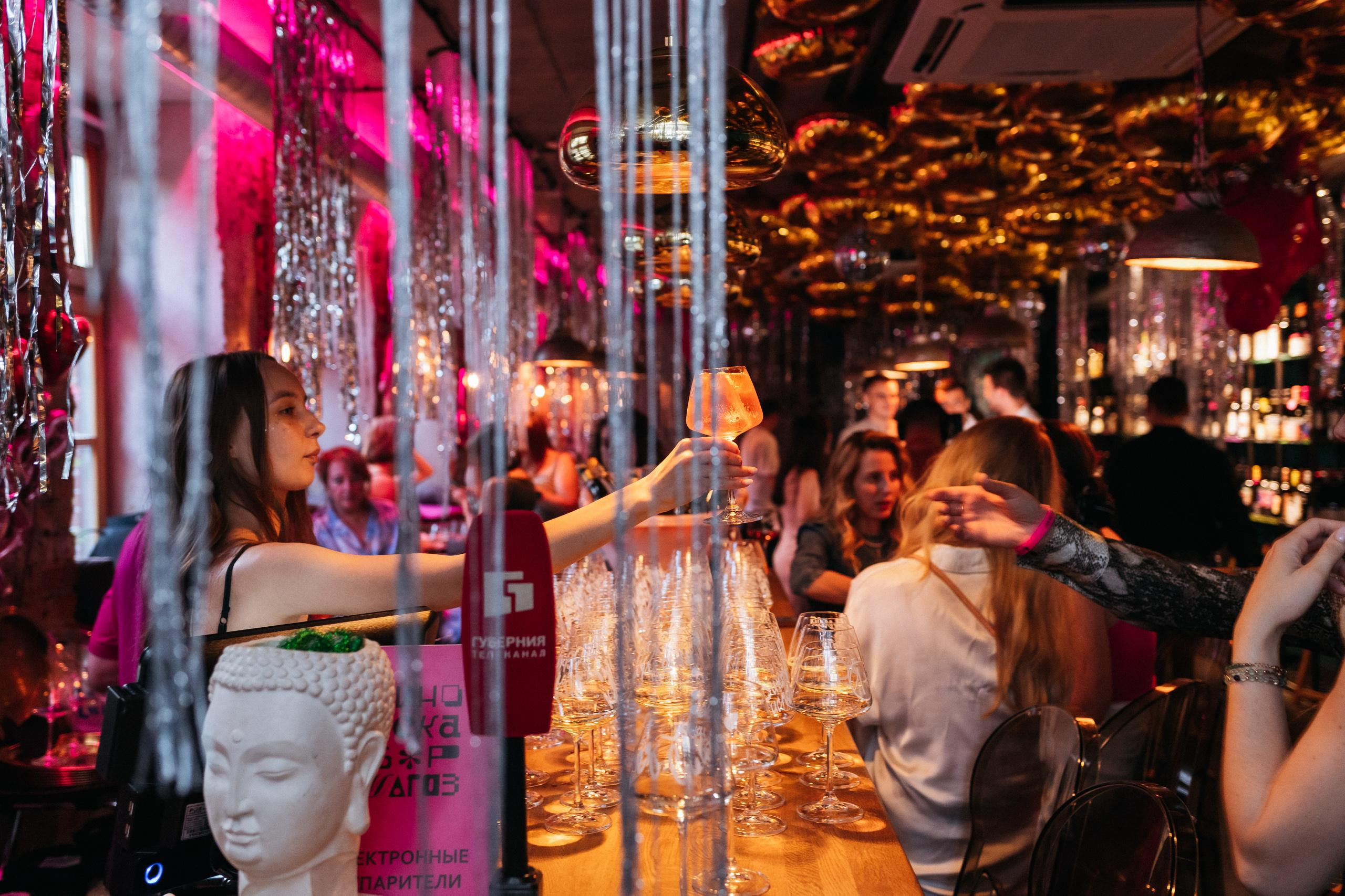 ВИНОТЕКА БАР х МАГАЗ [1 ГОД]. СВОИ. ФОТООТЧЕТЫ-СОБЫТИЯ-МЕСТА