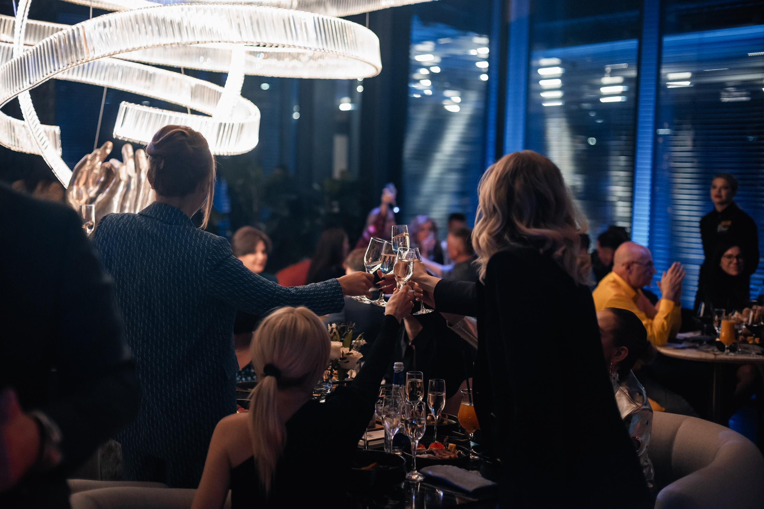 INLOVE [открытие террассы]. СВОИ. ФОТООТЧЕТЫ-СОБЫТИЯ-МЕСТА