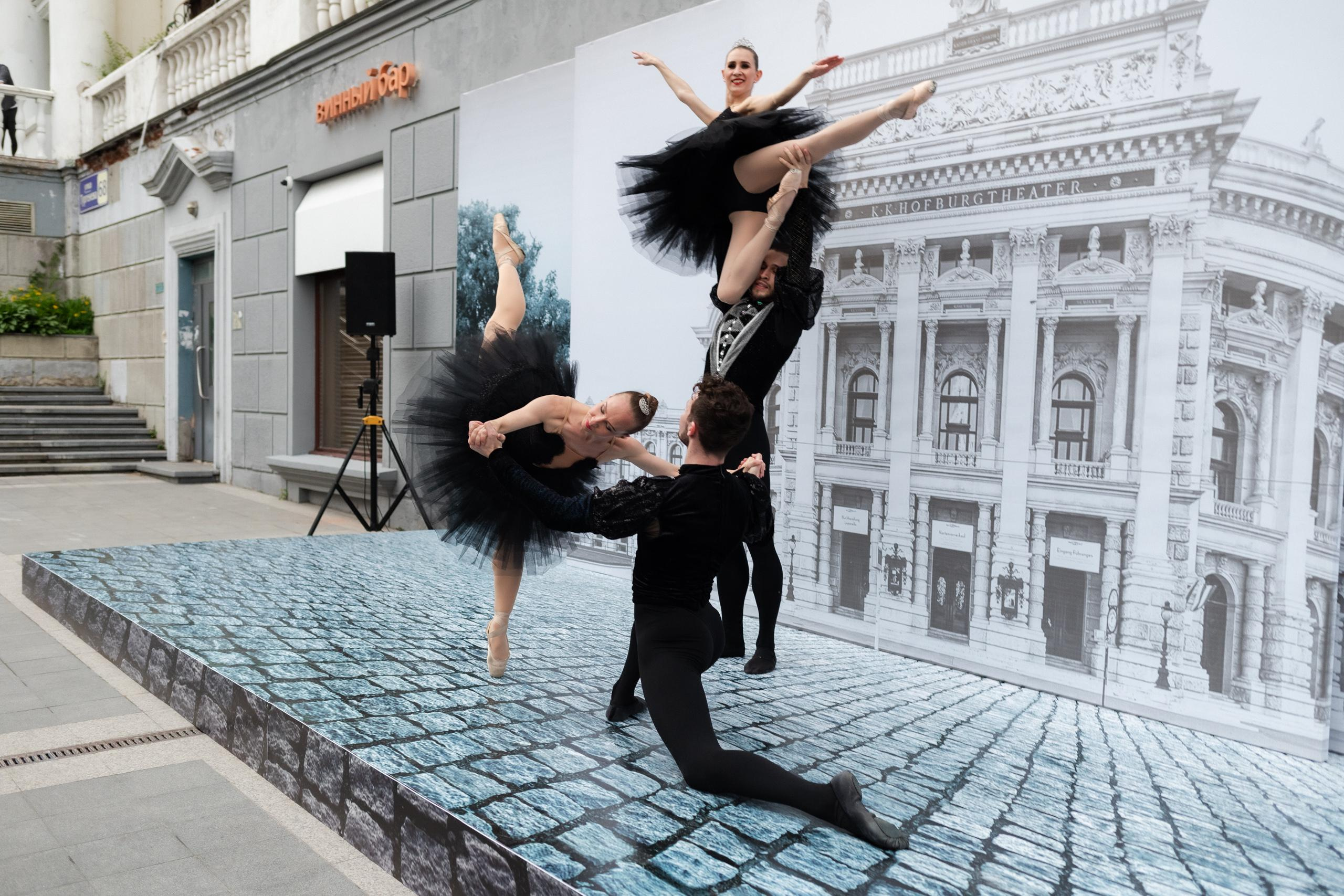 MAIN WINE [1 YEAR]. СВОИ. ФОТООТЧЕТЫ-СОБЫТИЯ-МЕСТА