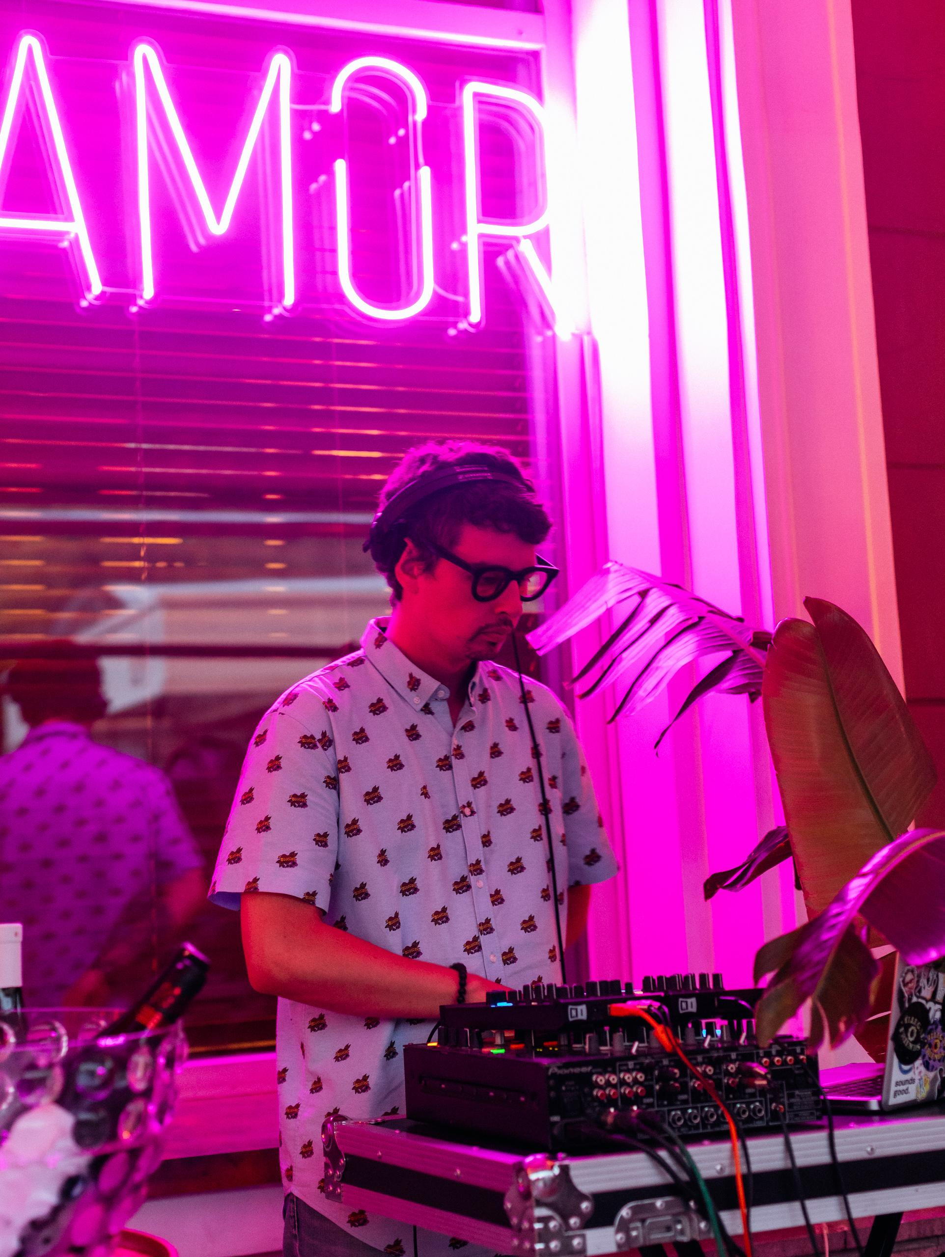 ЛЮБОВЬ И ЛИСИЧКИ [ПРЕЗЕНТАЦИЯ ЛЕТНЕГО МЕНЮ]. СВОИ. ФОТООТЧЕТЫ-СОБЫТИЯ-МЕСТА