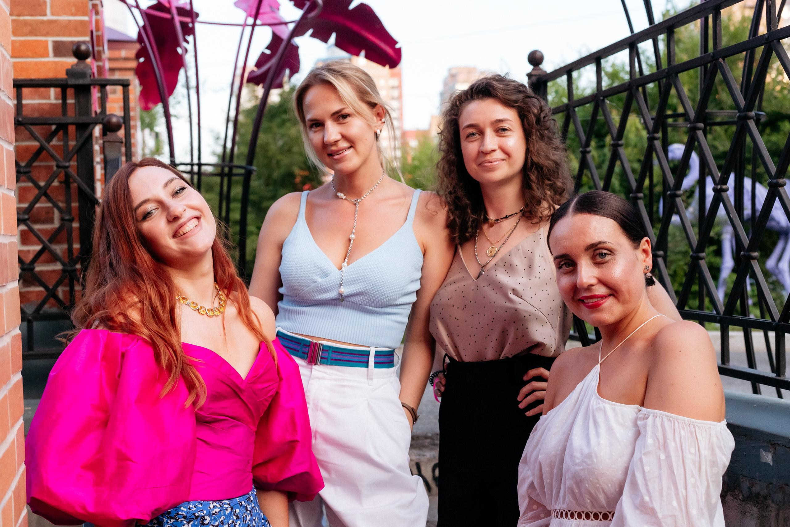 ВИНОТЕКА БАР х МАГАЗ [1 ГОД]. СВОИ. ФОТООТЧЕТЫ-СОБЫТИЯ-МЕСТА