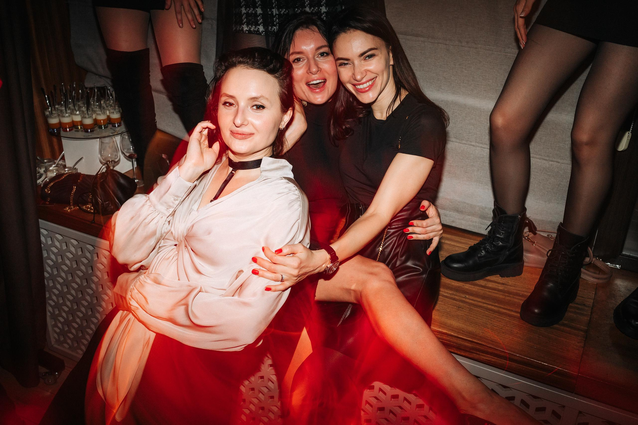 CHOCOLATE [18 YEARS]. СВОИ. ФОТООТЧЕТЫ-СОБЫТИЯ-МЕСТА