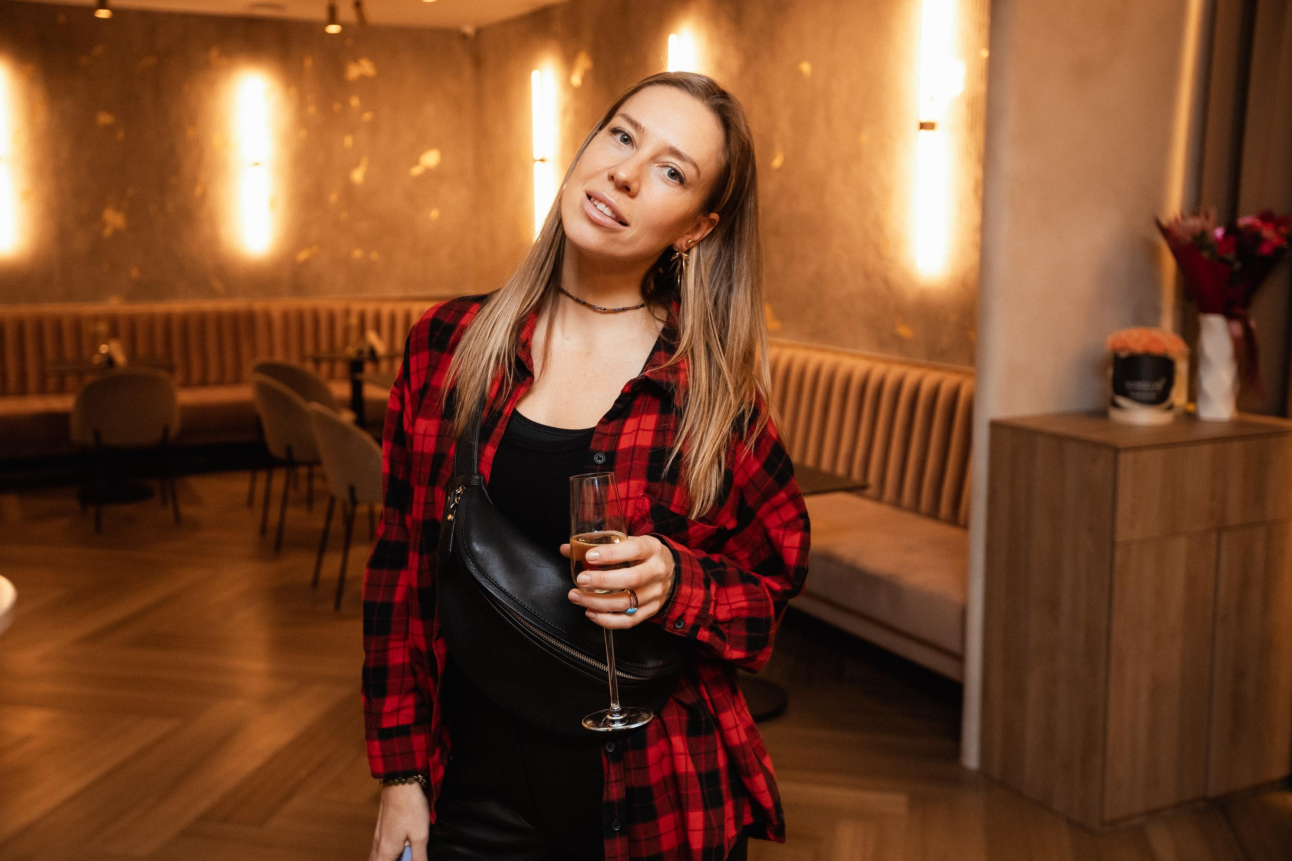 МОМЕНТЫ [ОТКРЫТИЕ]. СВОИ. ФОТООТЧЕТЫ-СОБЫТИЯ-МЕСТА