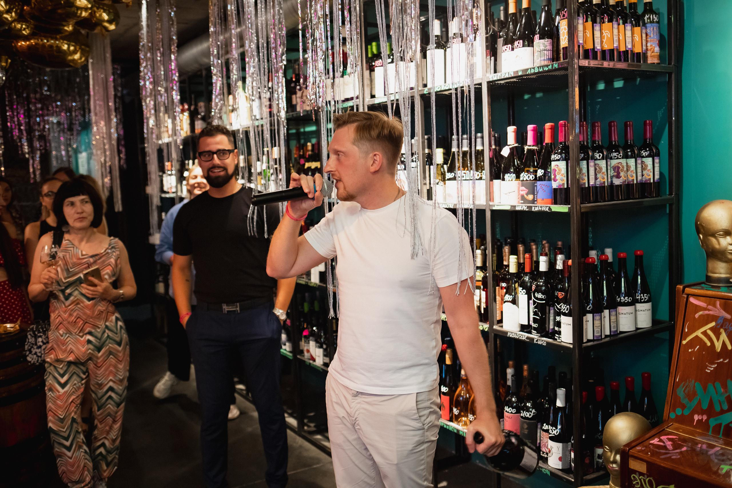 ВИНОТЕКА БАР х МАГАЗ [1 ГОД]. СВОИ. ФОТООТЧЕТЫ-СОБЫТИЯ-МЕСТА