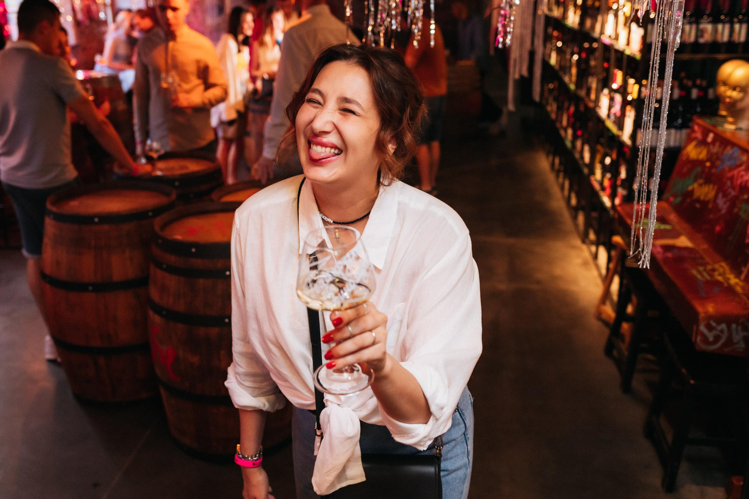 ВИНОТЕКА БАР х МАГАЗ [1 ГОД]. СВОИ. ФОТООТЧЕТЫ-СОБЫТИЯ-МЕСТА