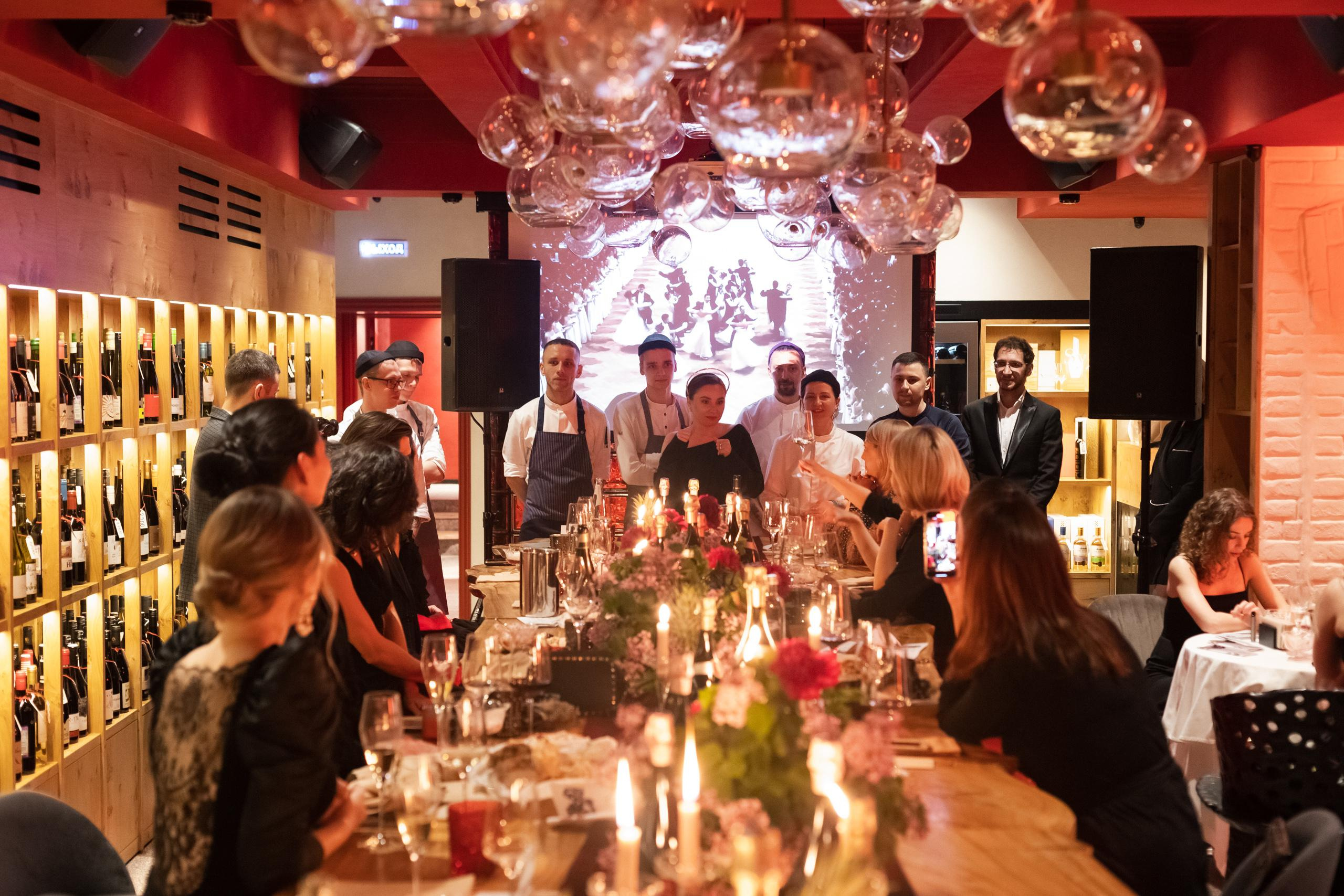 MAIN WINE [1 YEAR]. СВОИ. ФОТООТЧЕТЫ-СОБЫТИЯ-МЕСТА