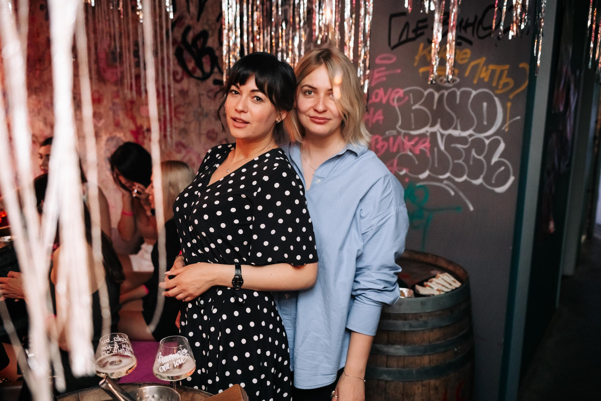 ВИНОТЕКА БАР х МАГАЗ [1 ГОД]. СВОИ. ФОТООТЧЕТЫ-СОБЫТИЯ-МЕСТА