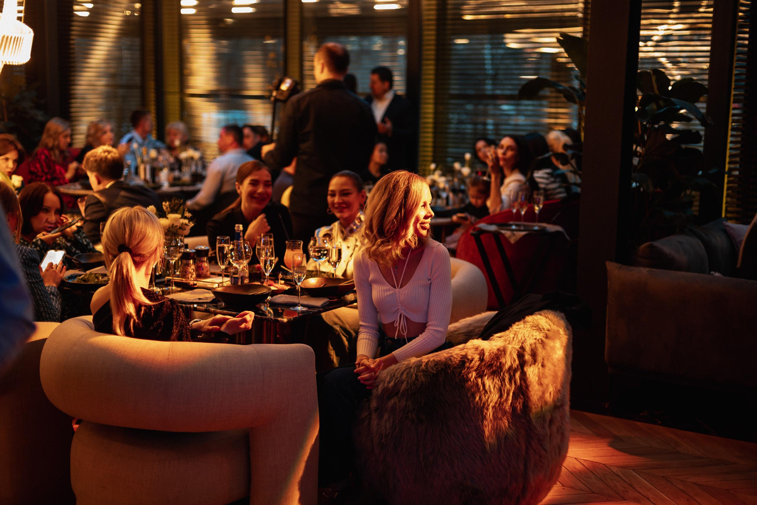 INLOVE [открытие террассы]. СВОИ. ФОТООТЧЕТЫ-СОБЫТИЯ-МЕСТА