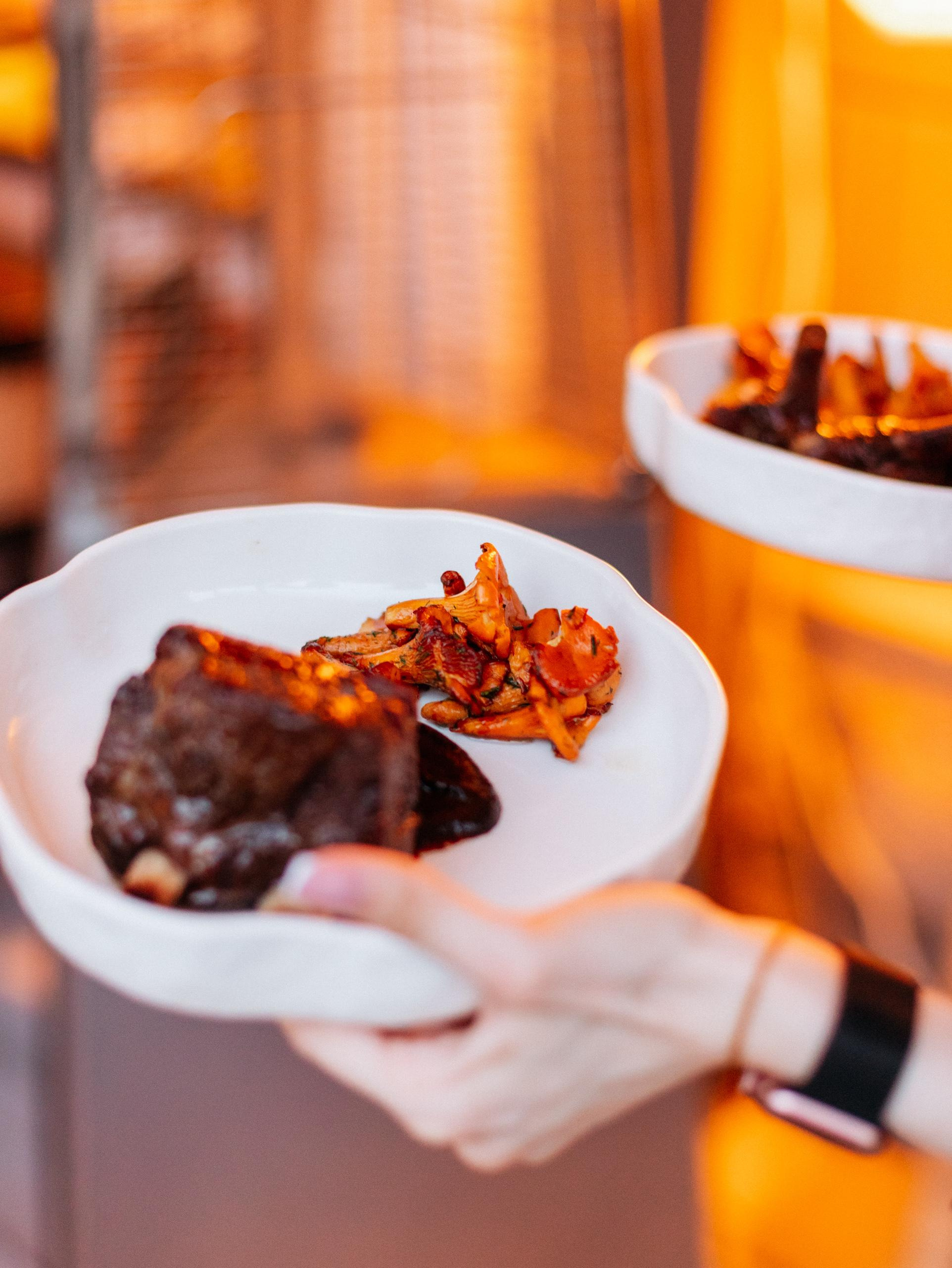 ЛЮБОВЬ И ЛИСИЧКИ [ПРЕЗЕНТАЦИЯ ЛЕТНЕГО МЕНЮ]. СВОИ. ФОТООТЧЕТЫ-СОБЫТИЯ-МЕСТА