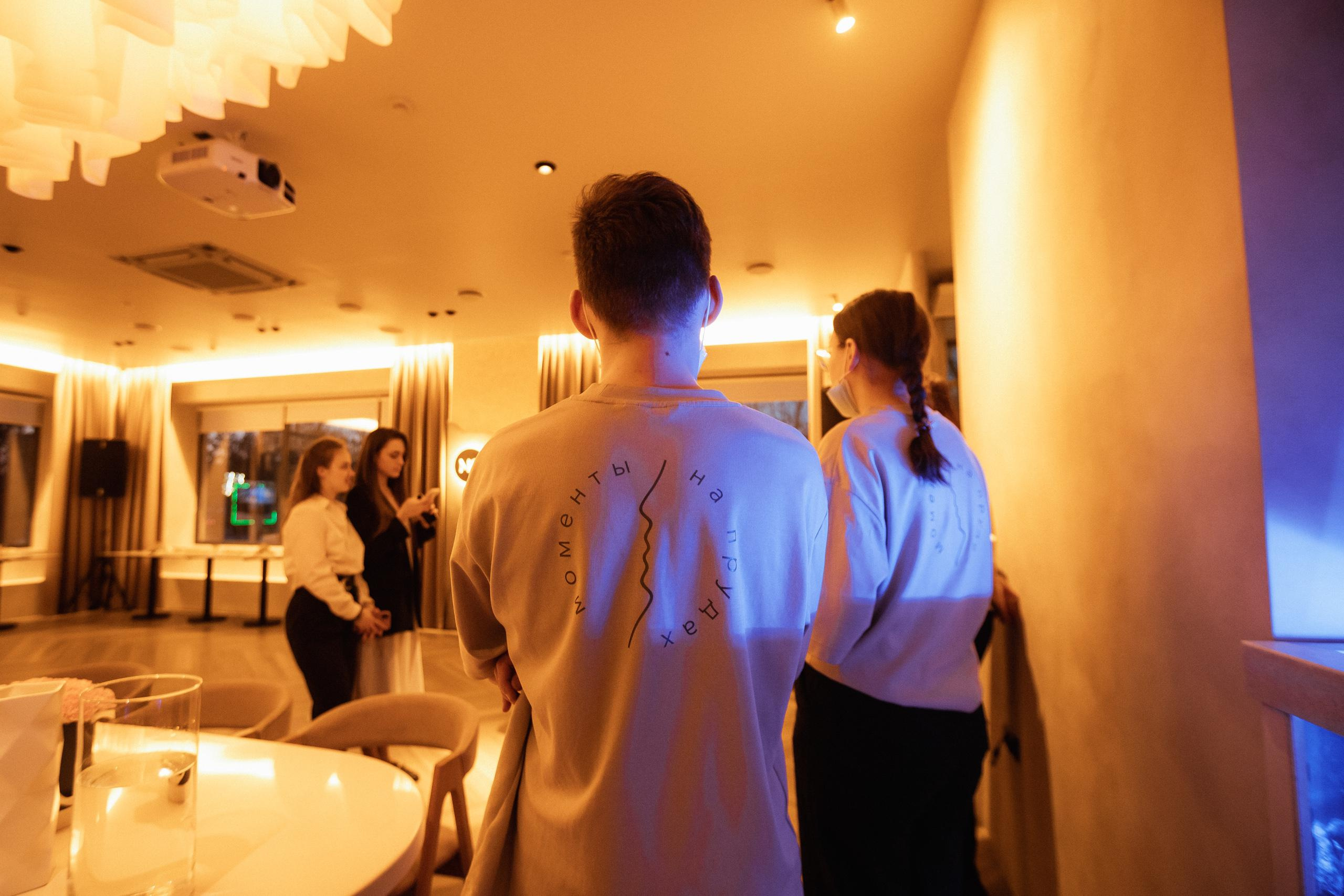 МОМЕНТЫ [ОТКРЫТИЕ]. СВОИ. ФОТООТЧЕТЫ-СОБЫТИЯ-МЕСТА