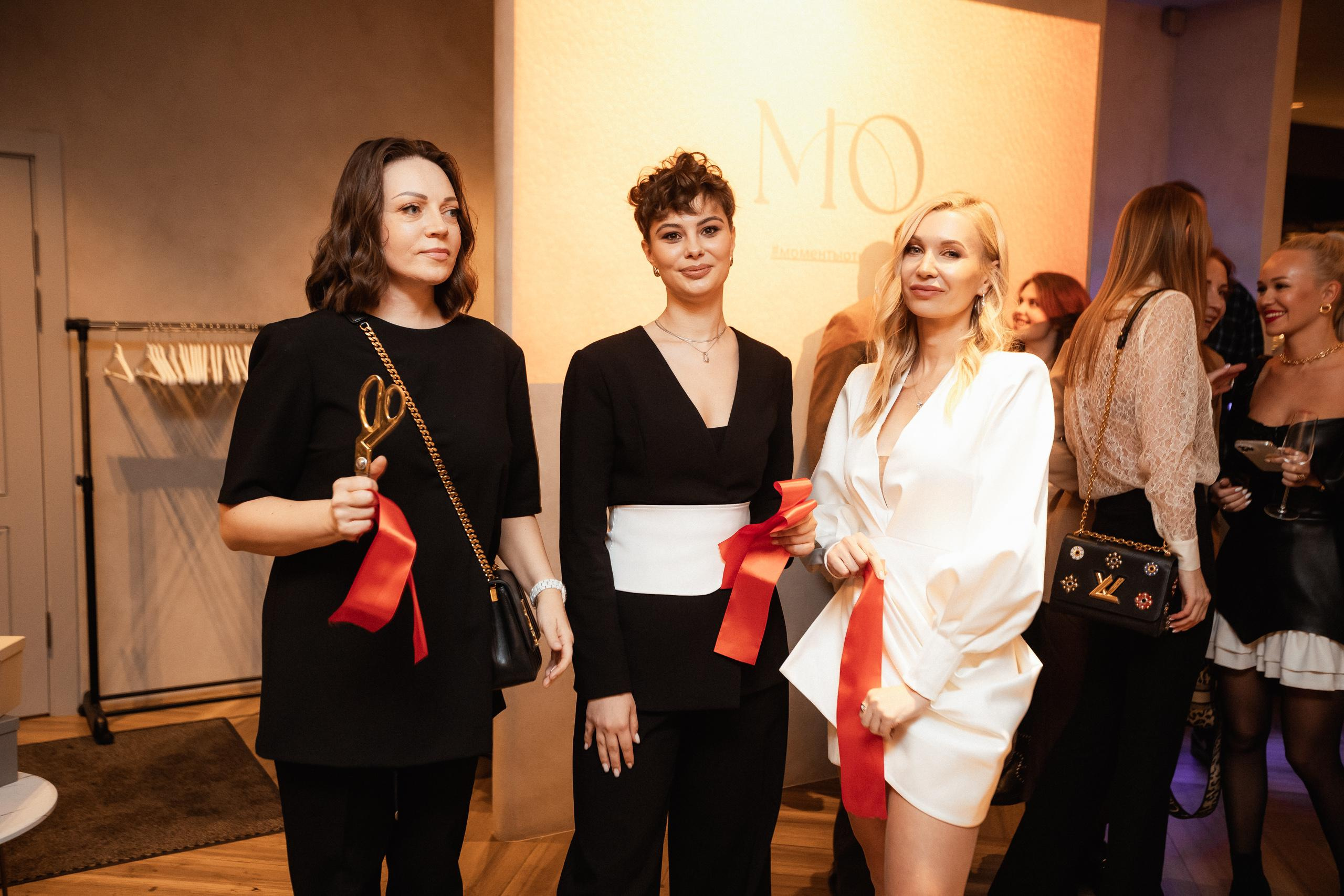 МОМЕНТЫ [ОТКРЫТИЕ]. СВОИ. ФОТООТЧЕТЫ-СОБЫТИЯ-МЕСТА