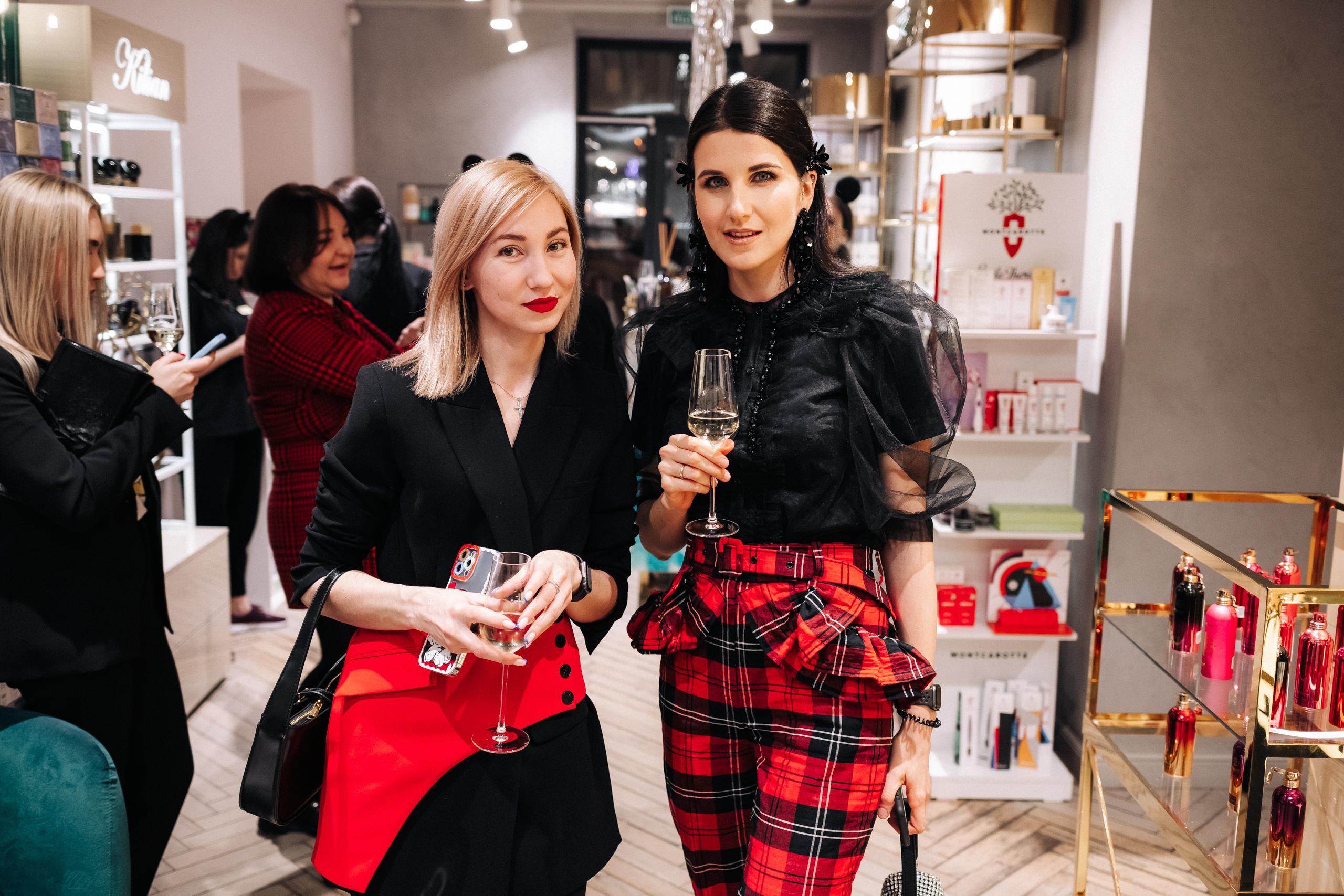 PROBIRKA21 [2+1]. СВОИ. ФОТООТЧЕТЫ-СОБЫТИЯ-МЕСТА