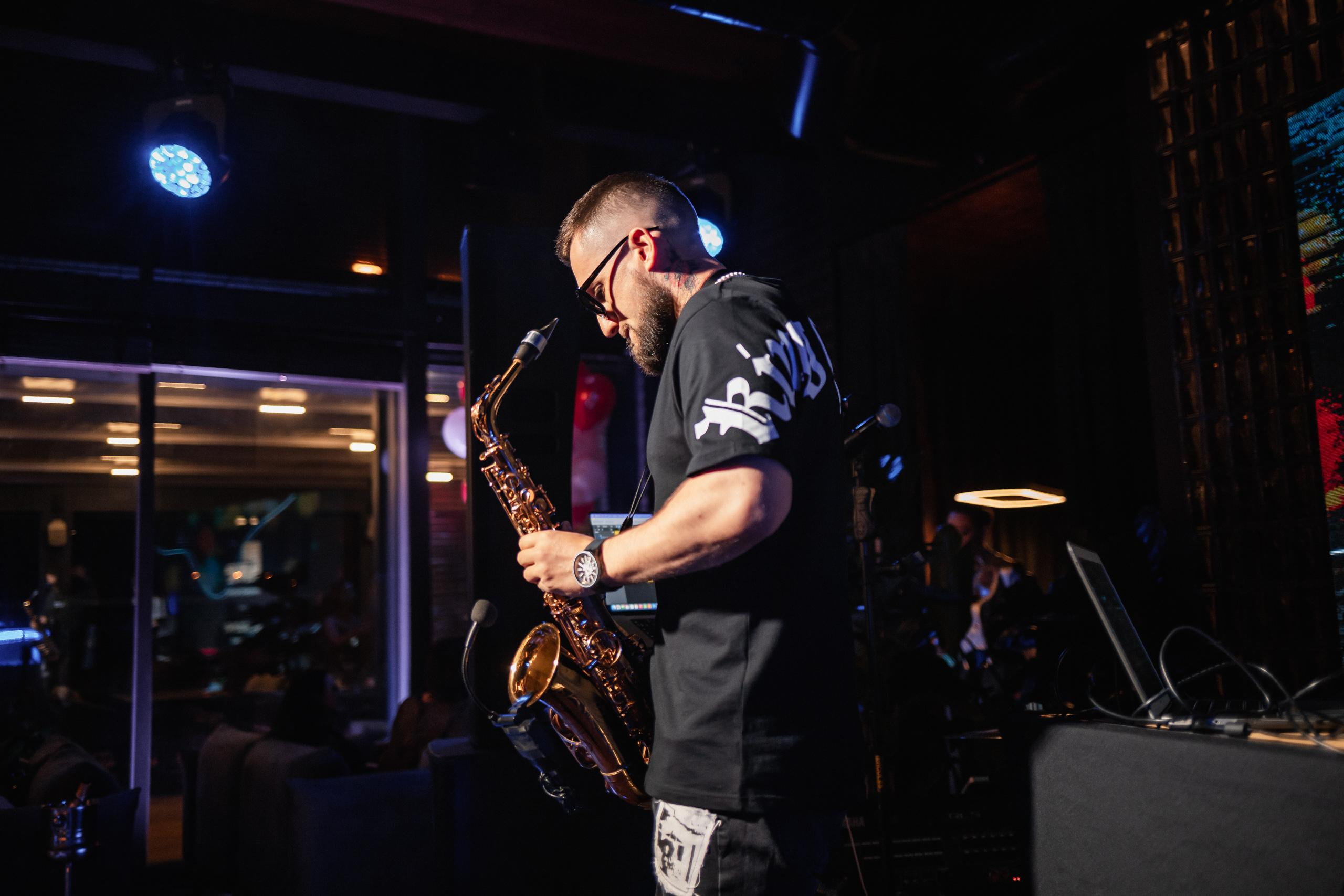 INLOVE [открытие террассы]. СВОИ. ФОТООТЧЕТЫ-СОБЫТИЯ-МЕСТА