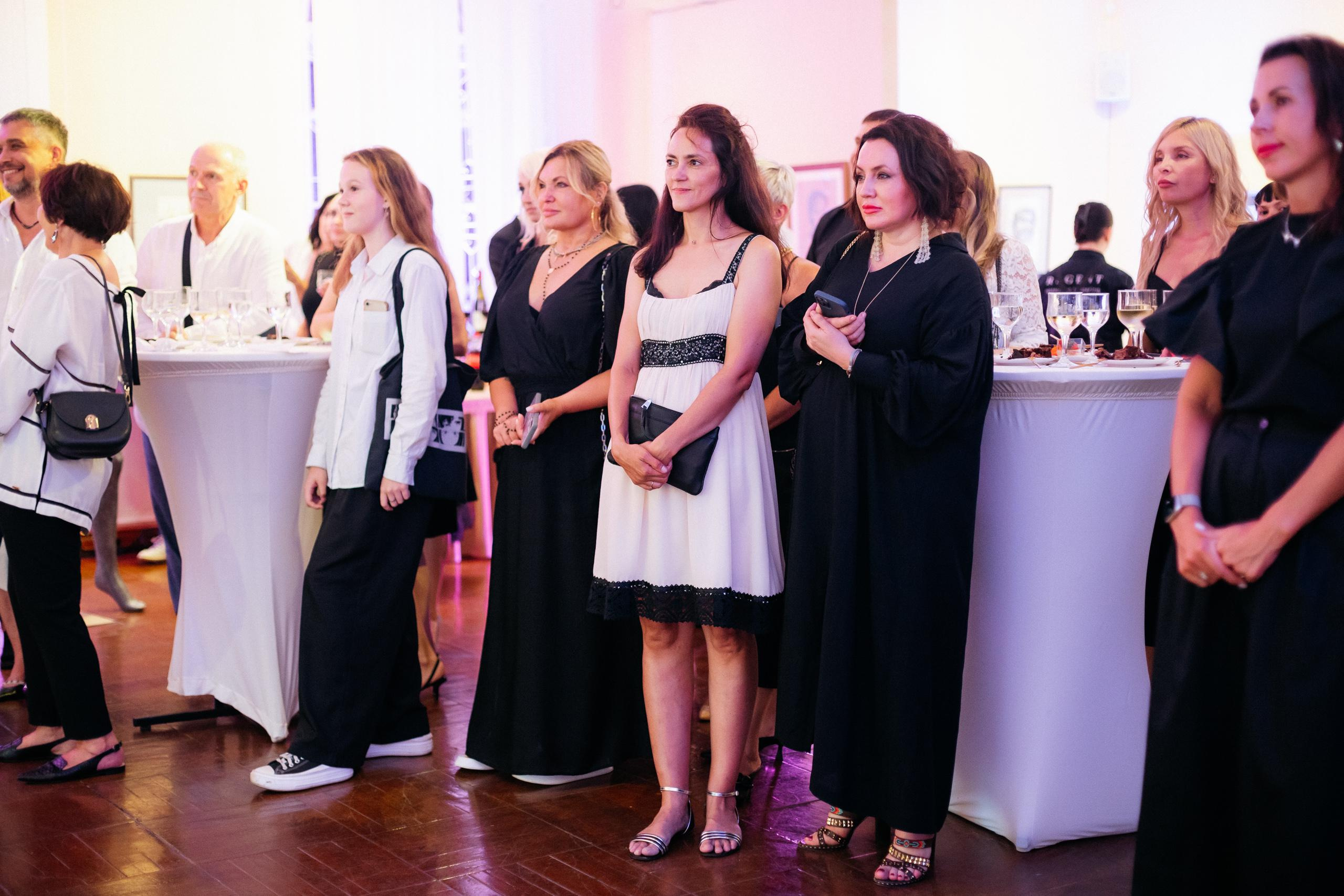 STUDIO DE LUX [20 YEARS]. СВОИ. ФОТООТЧЕТЫ-СОБЫТИЯ-МЕСТА