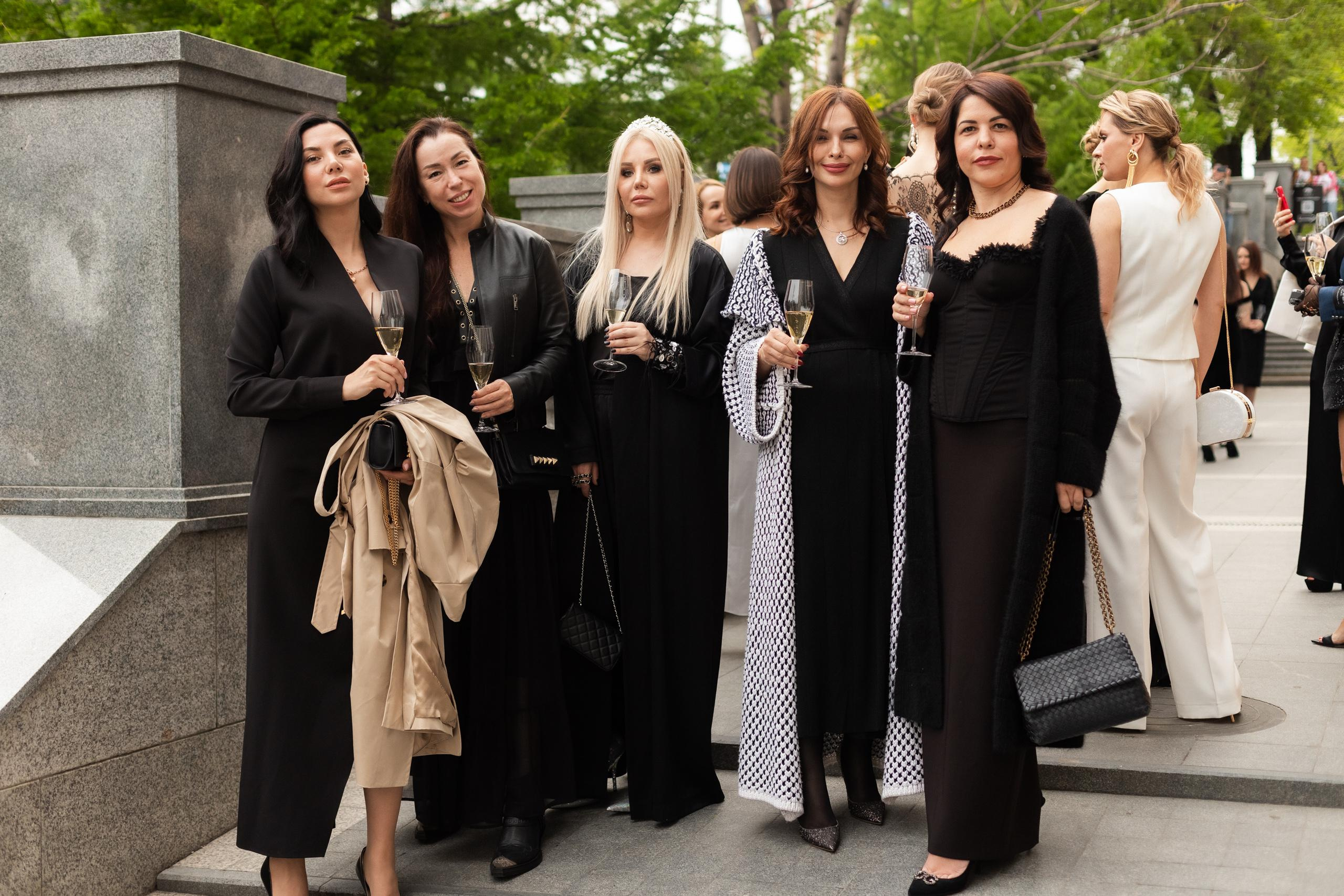 MAIN WINE [1 YEAR]. СВОИ. ФОТООТЧЕТЫ-СОБЫТИЯ-МЕСТА