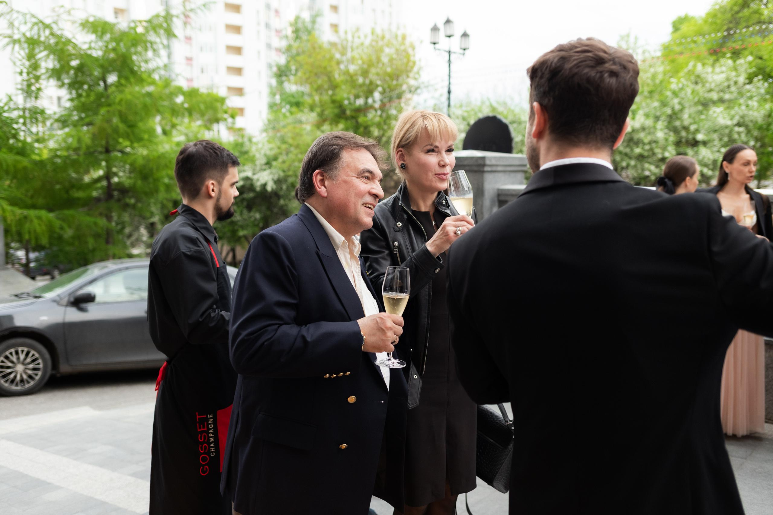 MAIN WINE [1 YEAR]. СВОИ. ФОТООТЧЕТЫ-СОБЫТИЯ-МЕСТА