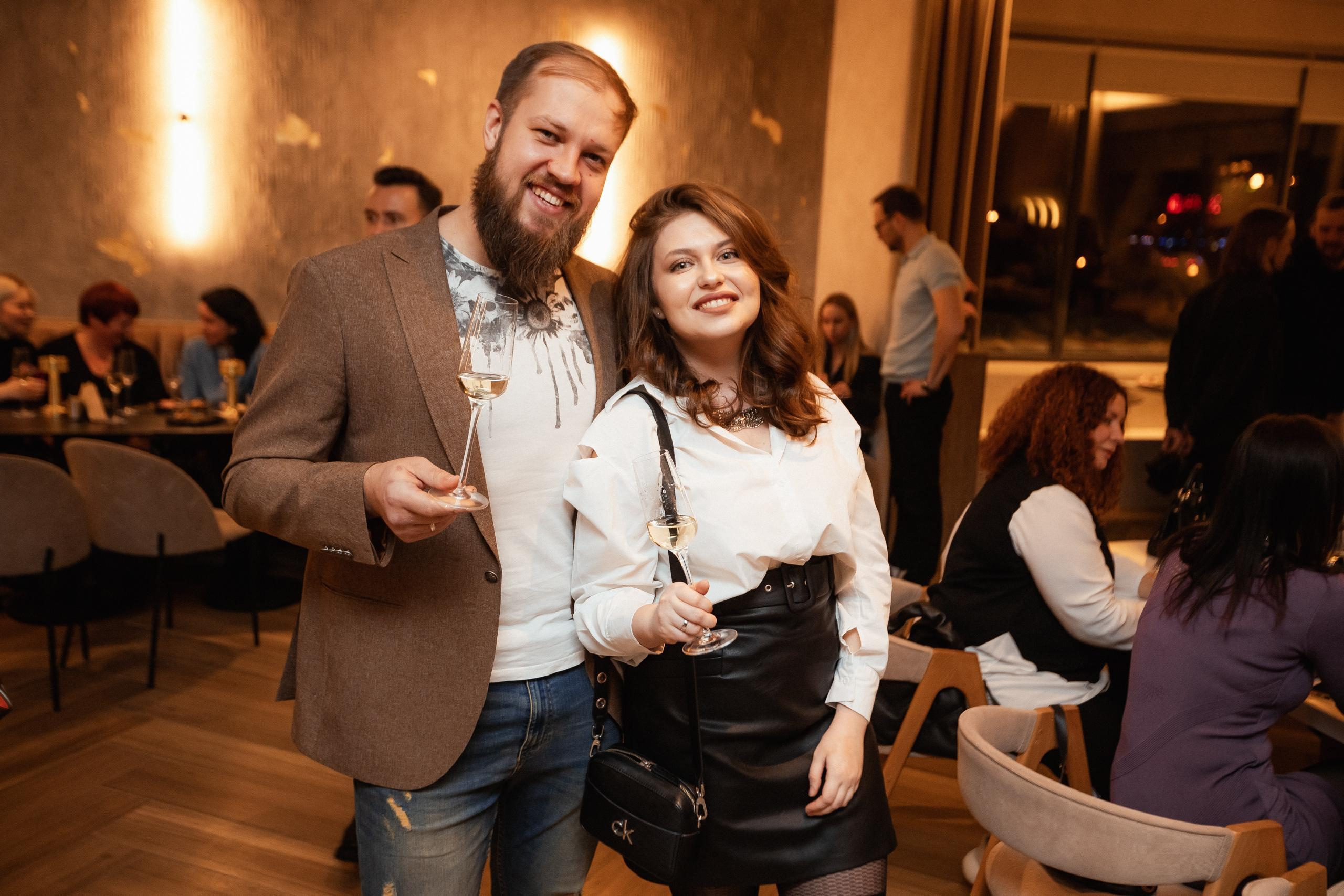 МОМЕНТЫ [ОТКРЫТИЕ]. СВОИ. ФОТООТЧЕТЫ-СОБЫТИЯ-МЕСТА