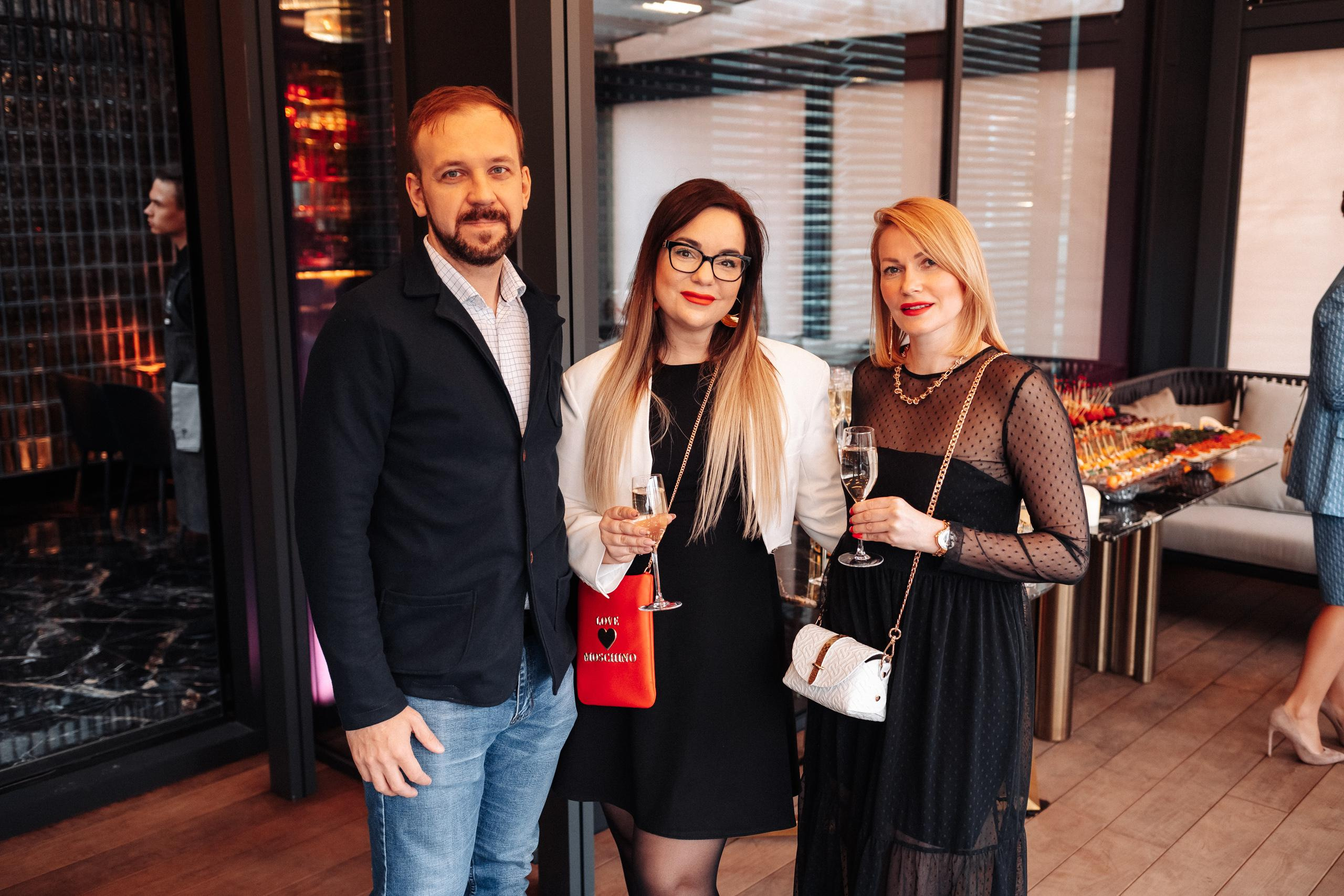 INLOVE [открытие террассы]. СВОИ. ФОТООТЧЕТЫ-СОБЫТИЯ-МЕСТА