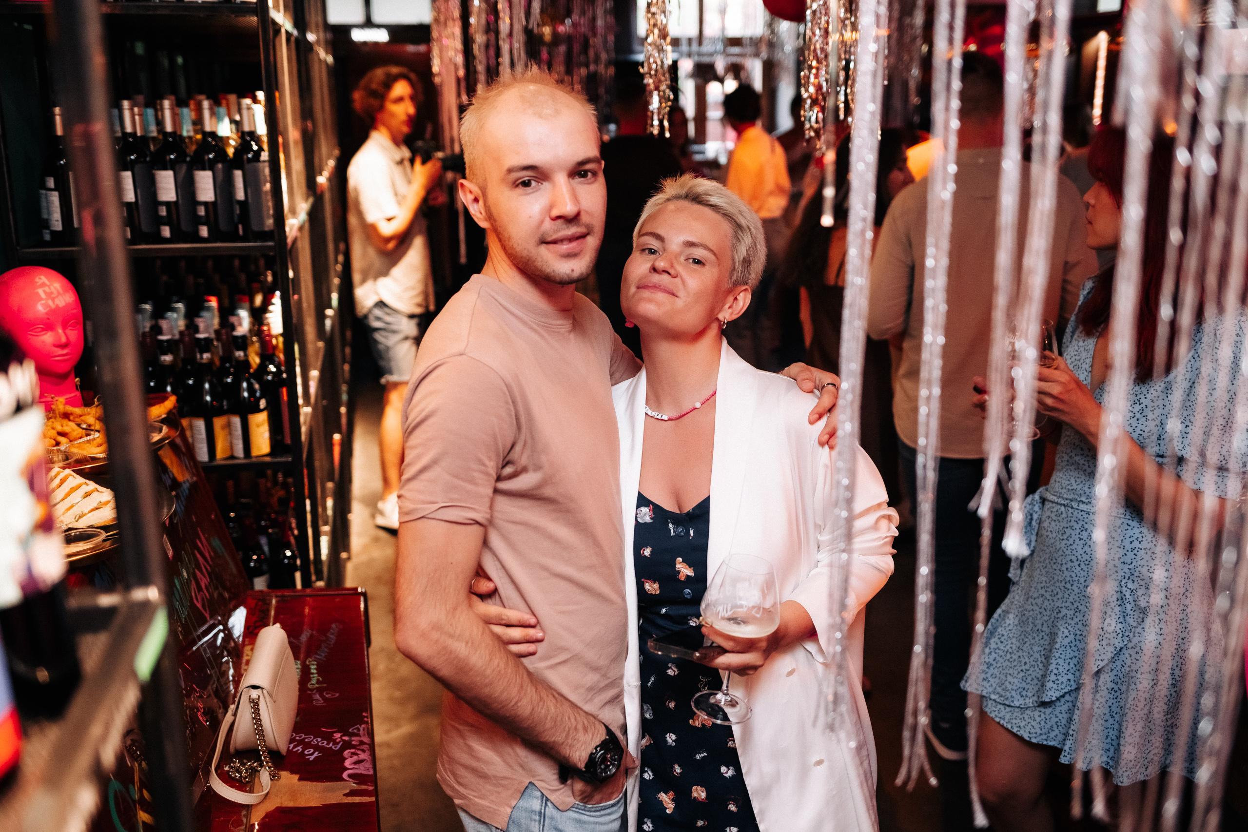 ВИНОТЕКА БАР х МАГАЗ [1 ГОД]. СВОИ. ФОТООТЧЕТЫ-СОБЫТИЯ-МЕСТА