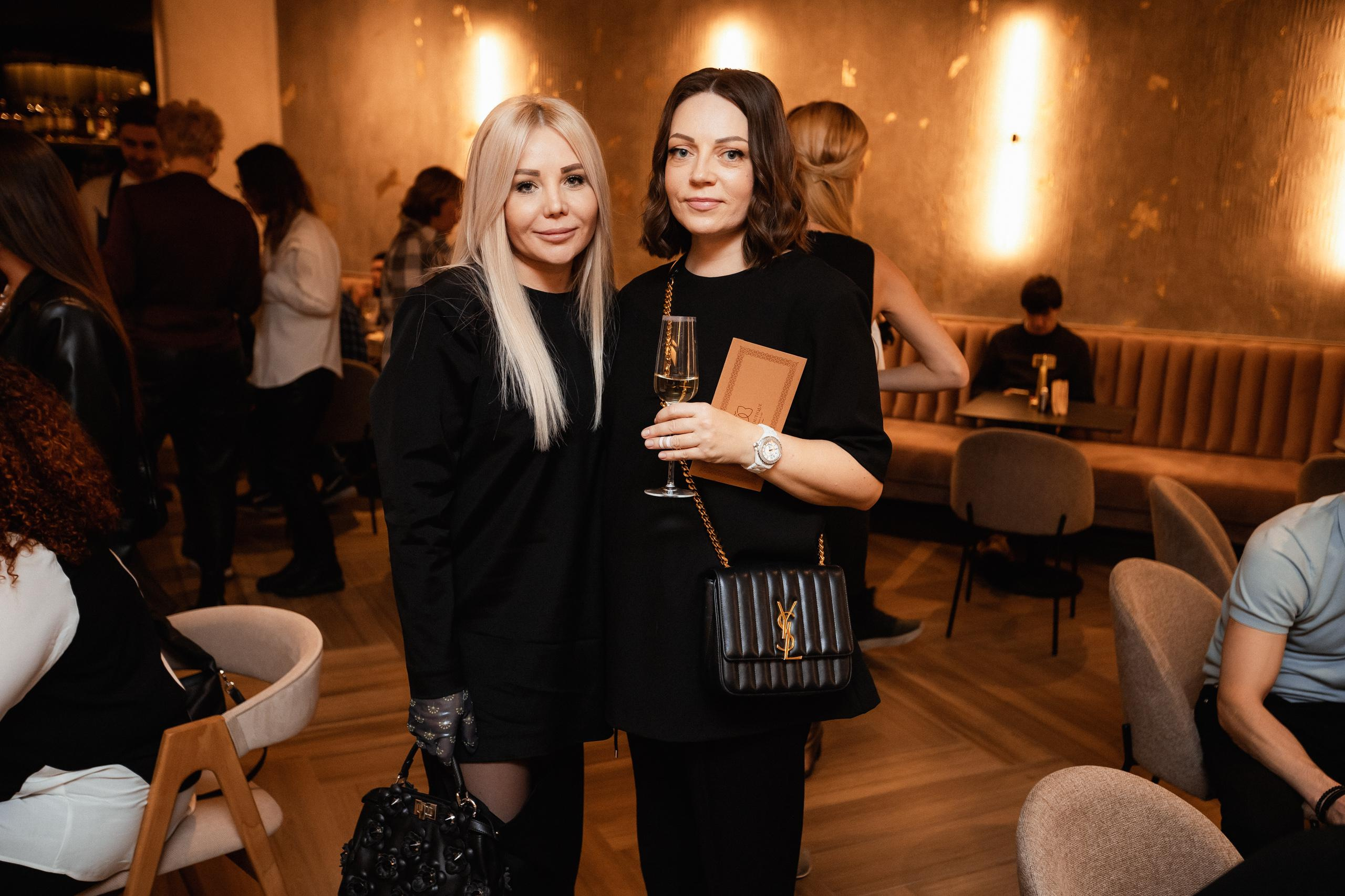 МОМЕНТЫ [ОТКРЫТИЕ]. СВОИ. ФОТООТЧЕТЫ-СОБЫТИЯ-МЕСТА