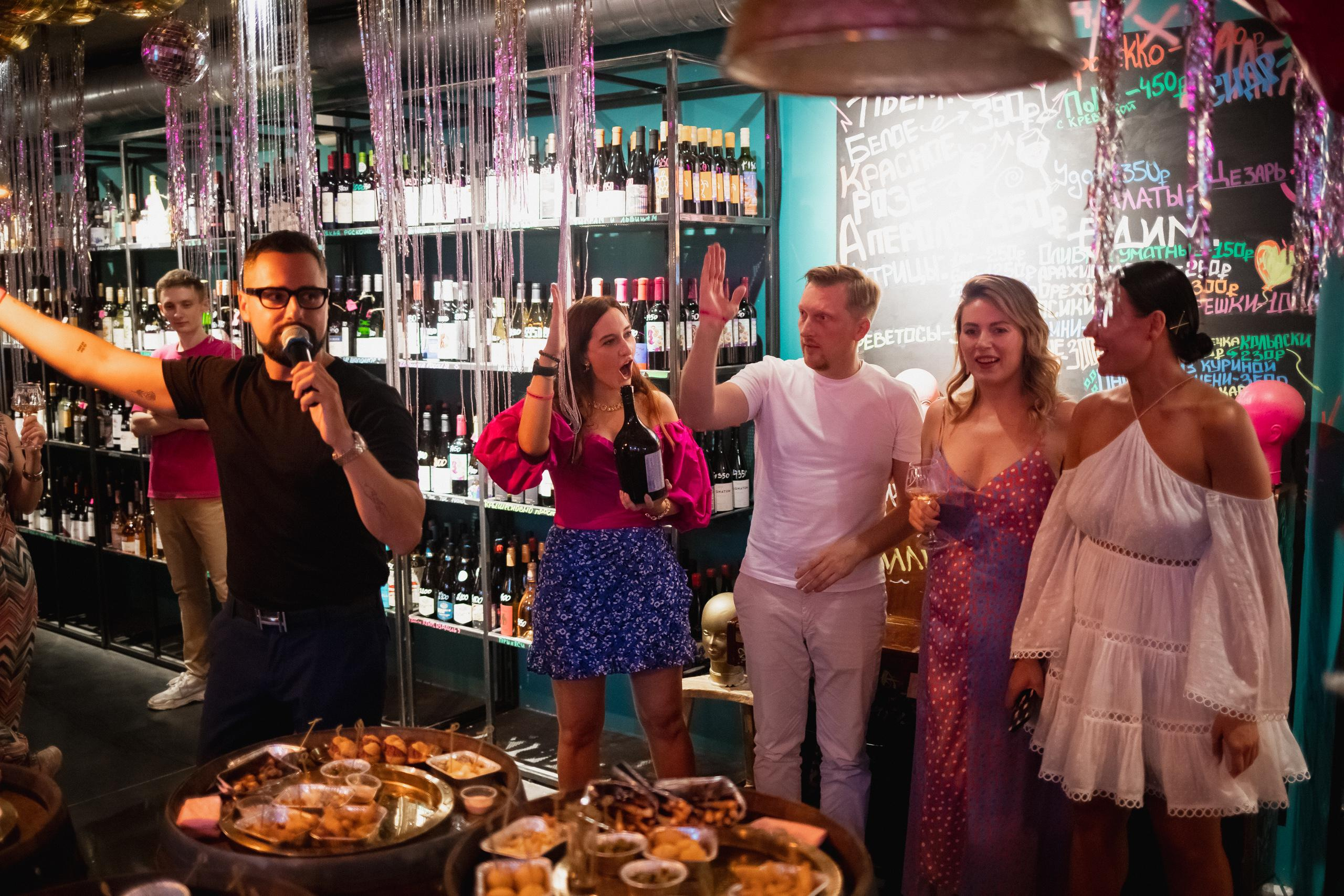 ВИНОТЕКА БАР х МАГАЗ [1 ГОД]. СВОИ. ФОТООТЧЕТЫ-СОБЫТИЯ-МЕСТА