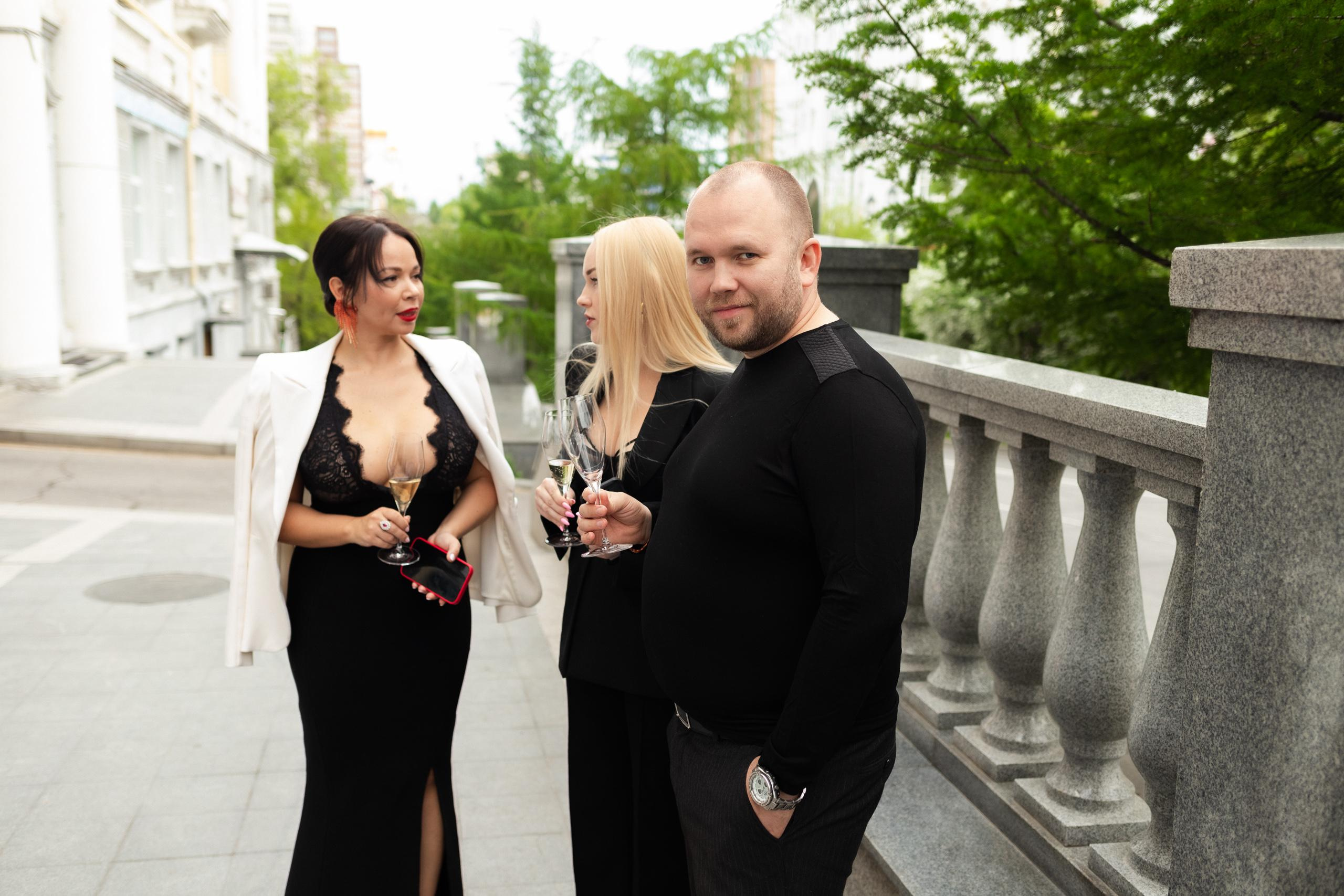 MAIN WINE [1 YEAR]. СВОИ. ФОТООТЧЕТЫ-СОБЫТИЯ-МЕСТА