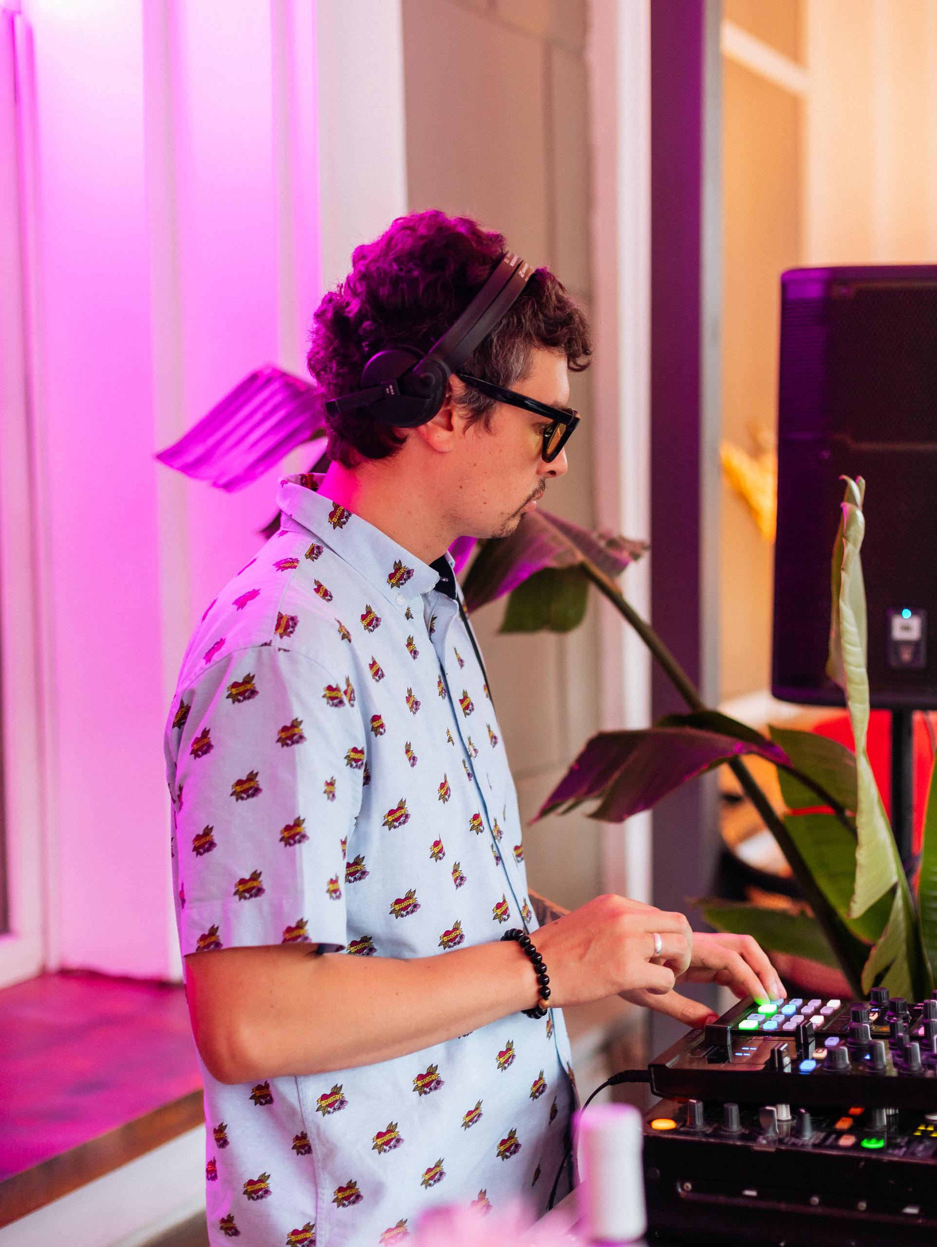 ЛЮБОВЬ И ЛИСИЧКИ [ПРЕЗЕНТАЦИЯ ЛЕТНЕГО МЕНЮ]. СВОИ. ФОТООТЧЕТЫ-СОБЫТИЯ-МЕСТА