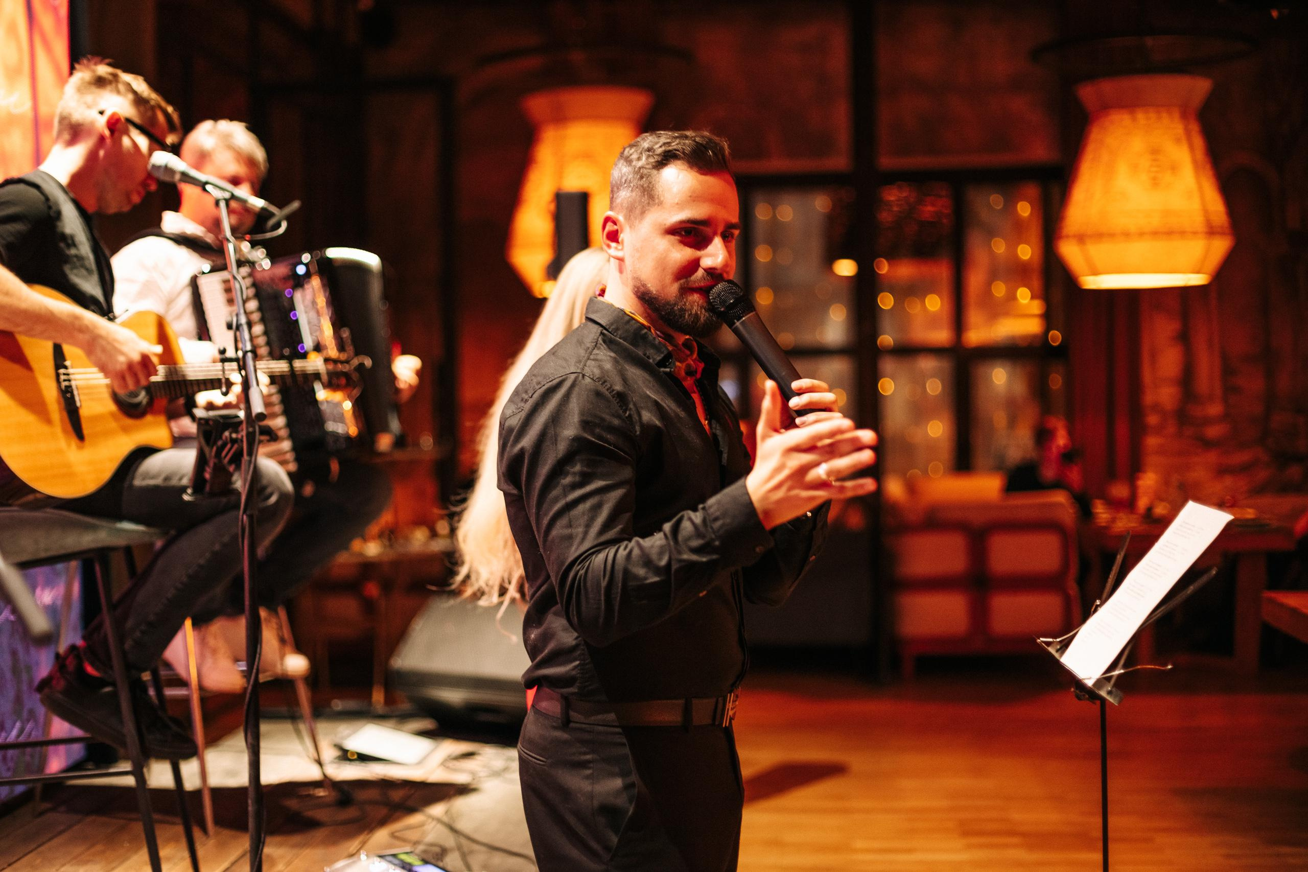 KARAS [МУЗЫКАЛЬНО-ПОЭТИЧЕСКИЙ ВЕЧЕР]. СВОИ. ФОТООТЧЕТЫ-СОБЫТИЯ-МЕСТА