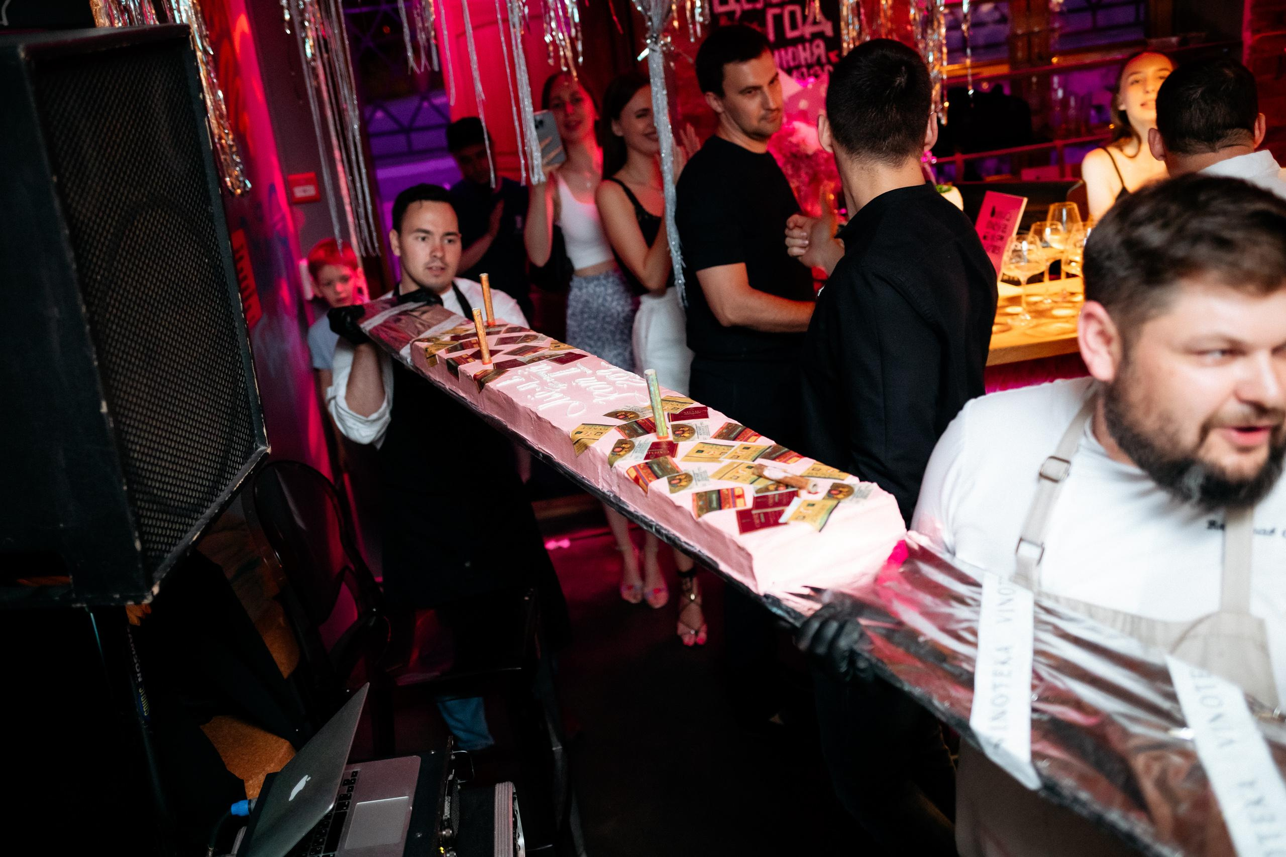 ВИНОТЕКА БАР х МАГАЗ [1 ГОД]. СВОИ. ФОТООТЧЕТЫ-СОБЫТИЯ-МЕСТА