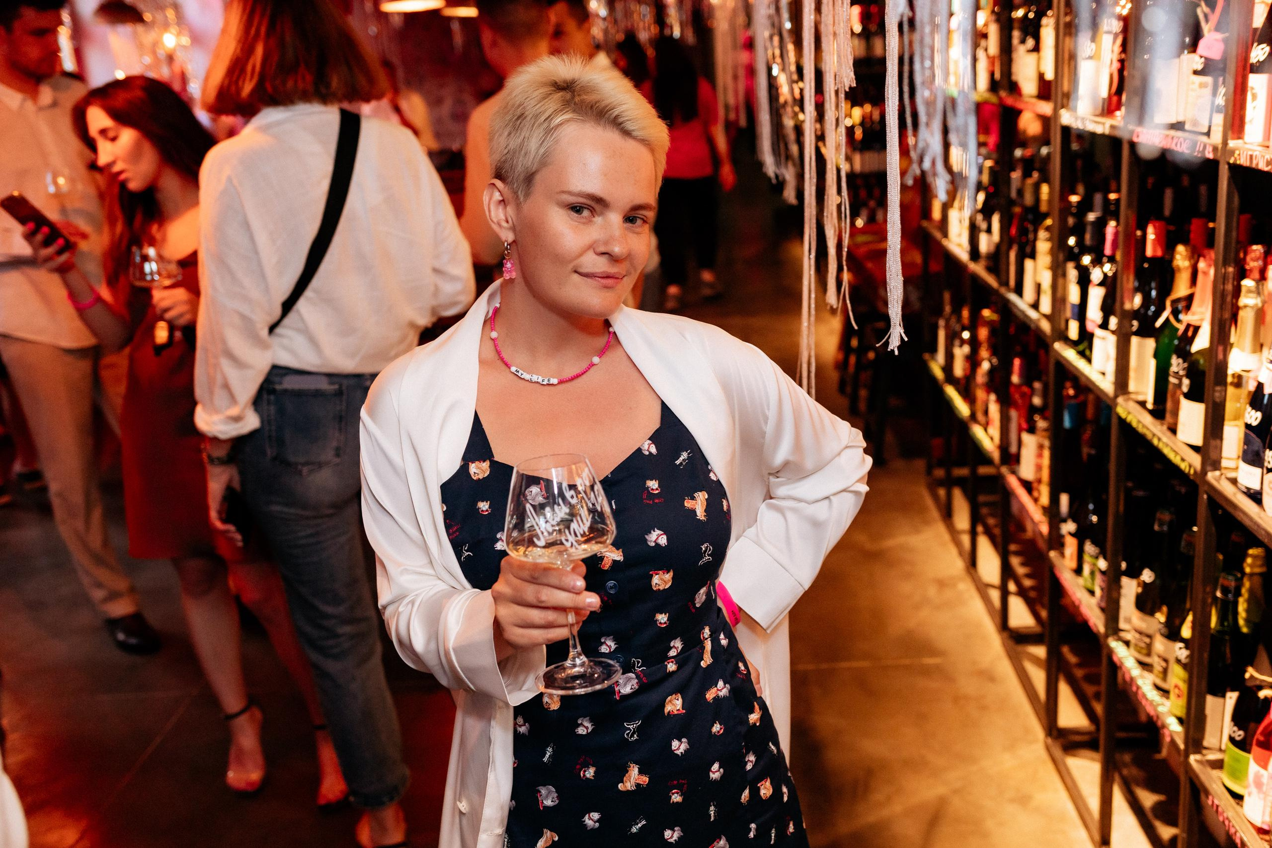 ВИНОТЕКА БАР х МАГАЗ [1 ГОД]. СВОИ. ФОТООТЧЕТЫ-СОБЫТИЯ-МЕСТА