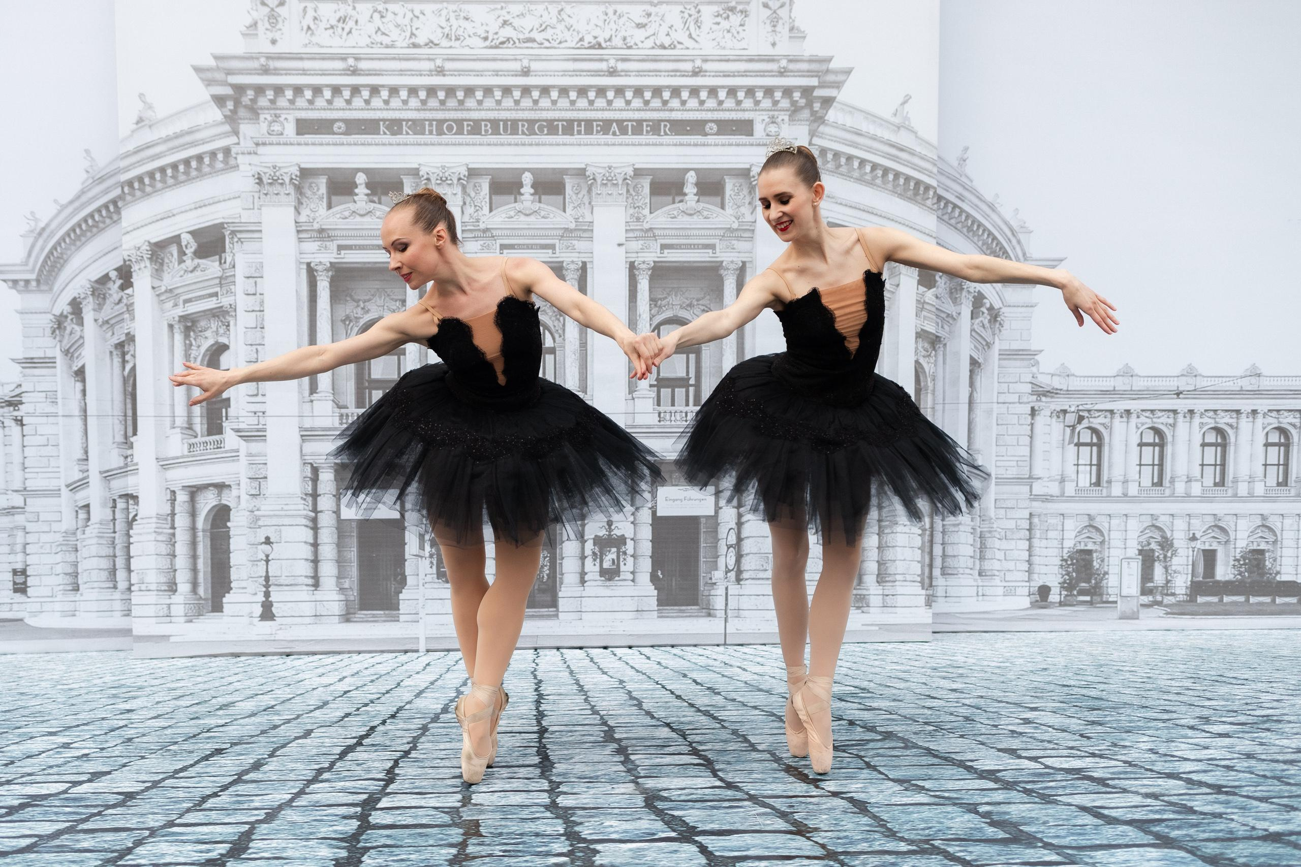 MAIN WINE [1 YEAR]. СВОИ. ФОТООТЧЕТЫ-СОБЫТИЯ-МЕСТА