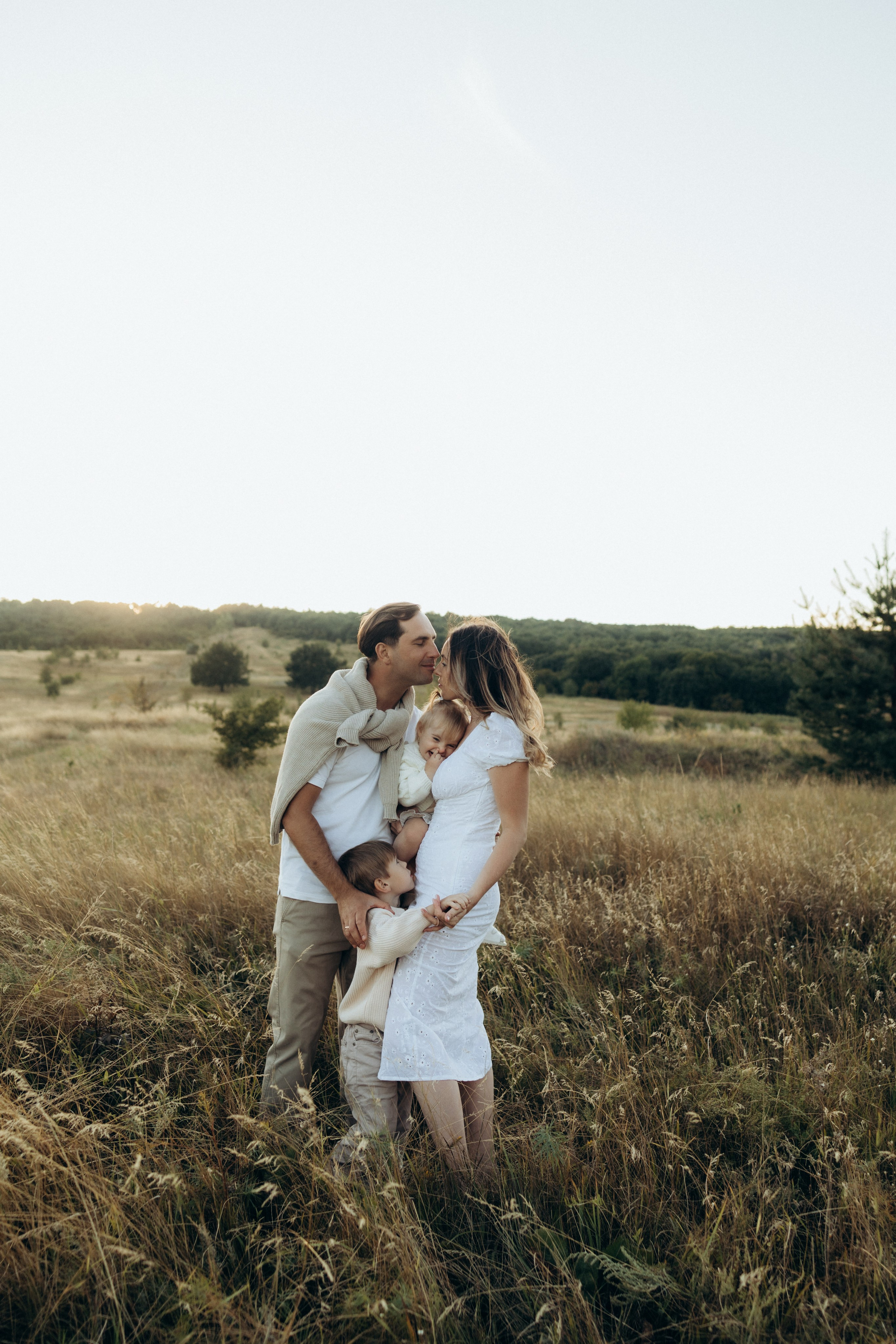 Семейные на природе. Семейный фотограф и видеограф Наумова Анна
