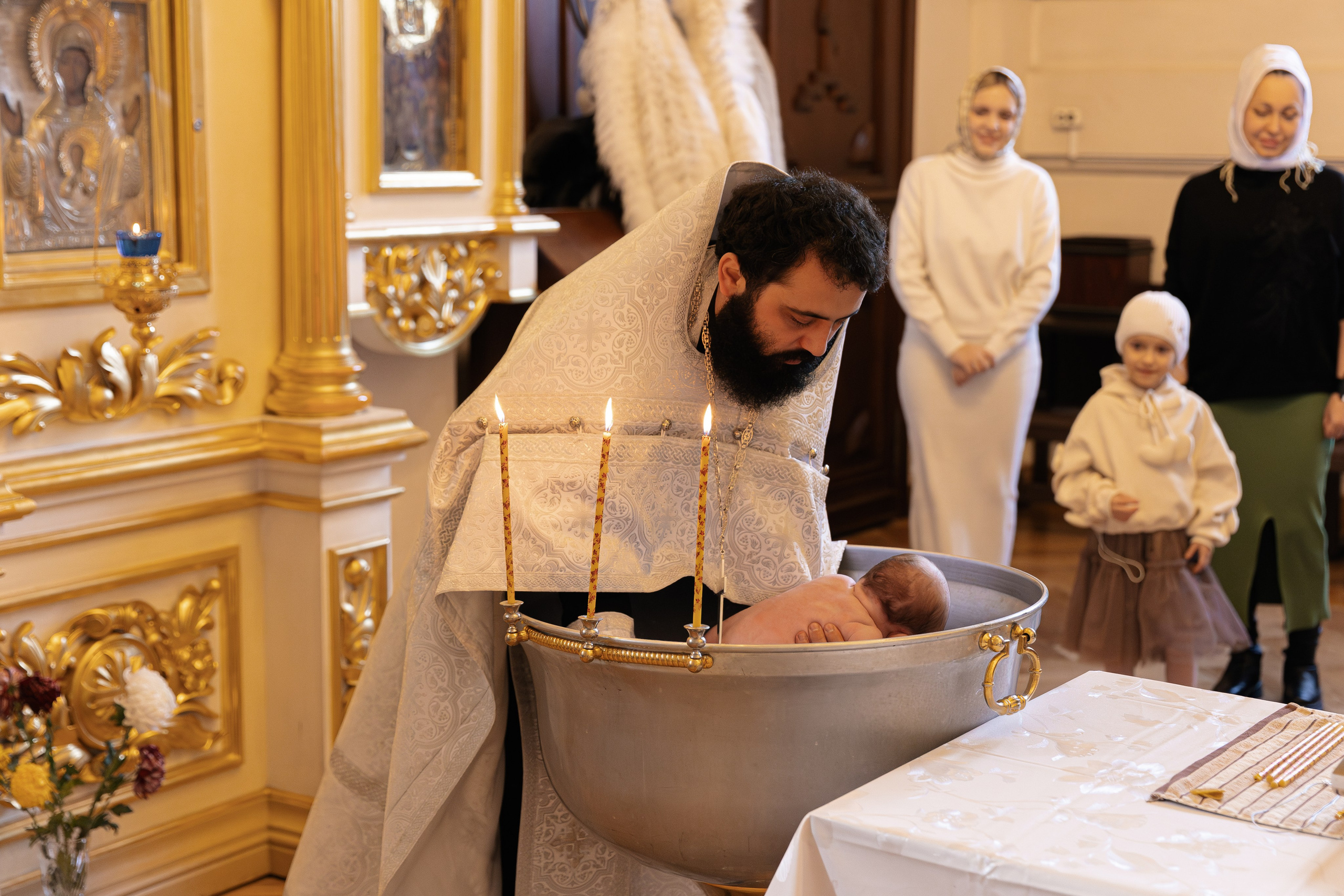 Крещение в Свято-Екатерининском кафедральном соборе. Свадебный фотограф и видеограф Краснодар, Ростов, Сочи, Новороссийск