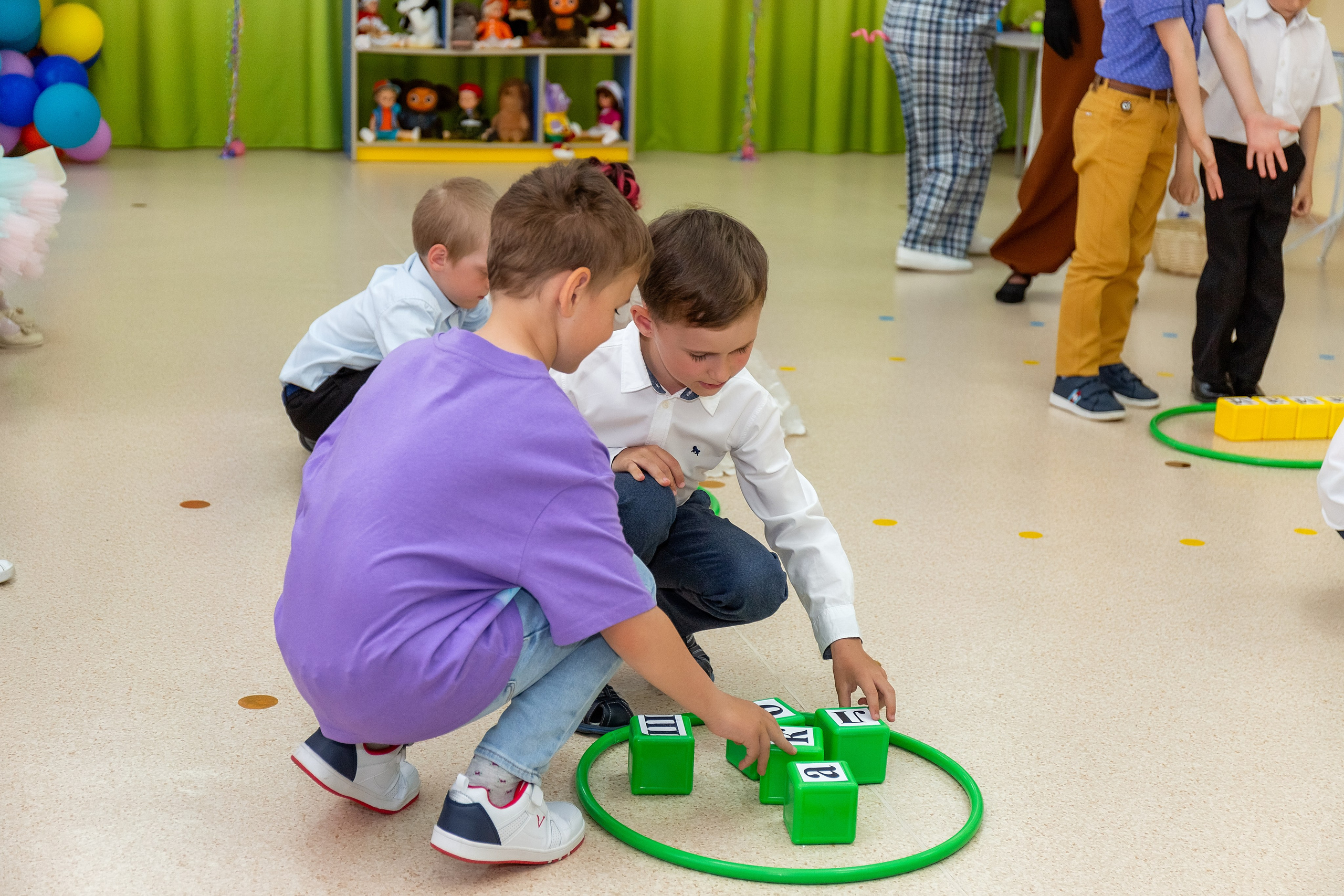 Выпускной. Детский сад «Тигрёнок». Стильный выпускной альбом Владивосток фотограф Вероника Мигачева