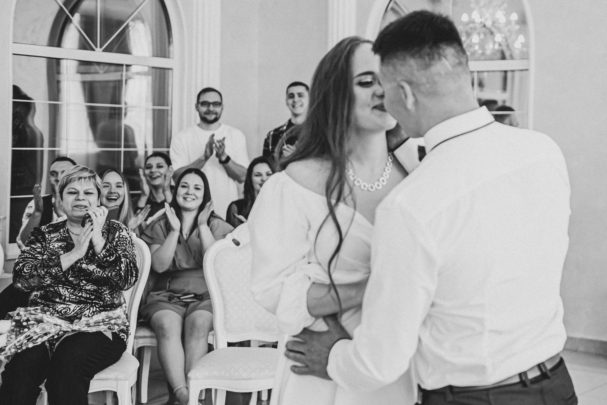 Свадебная фотосессия в центральном загсе в г. Кемерово