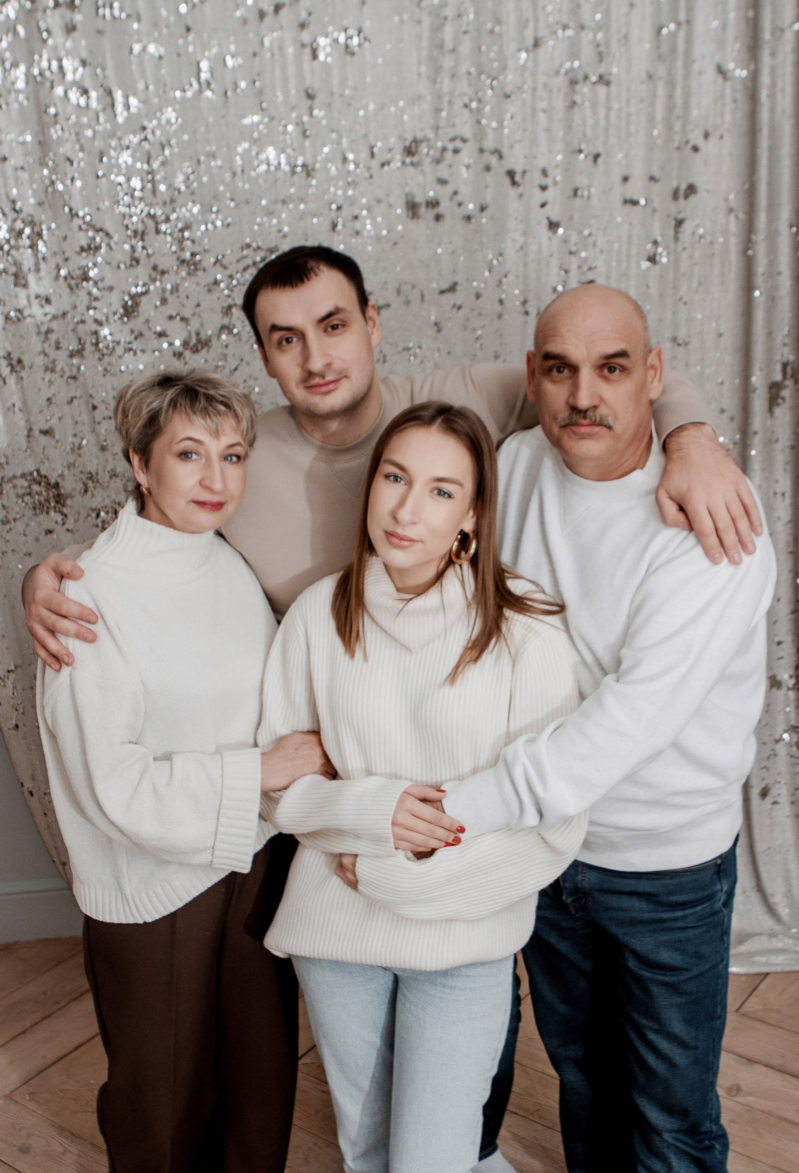 Новогодняя семейная фотосессия. Свадебный и семейный фотограф Ибрагимова Мария из Екатеринбурга