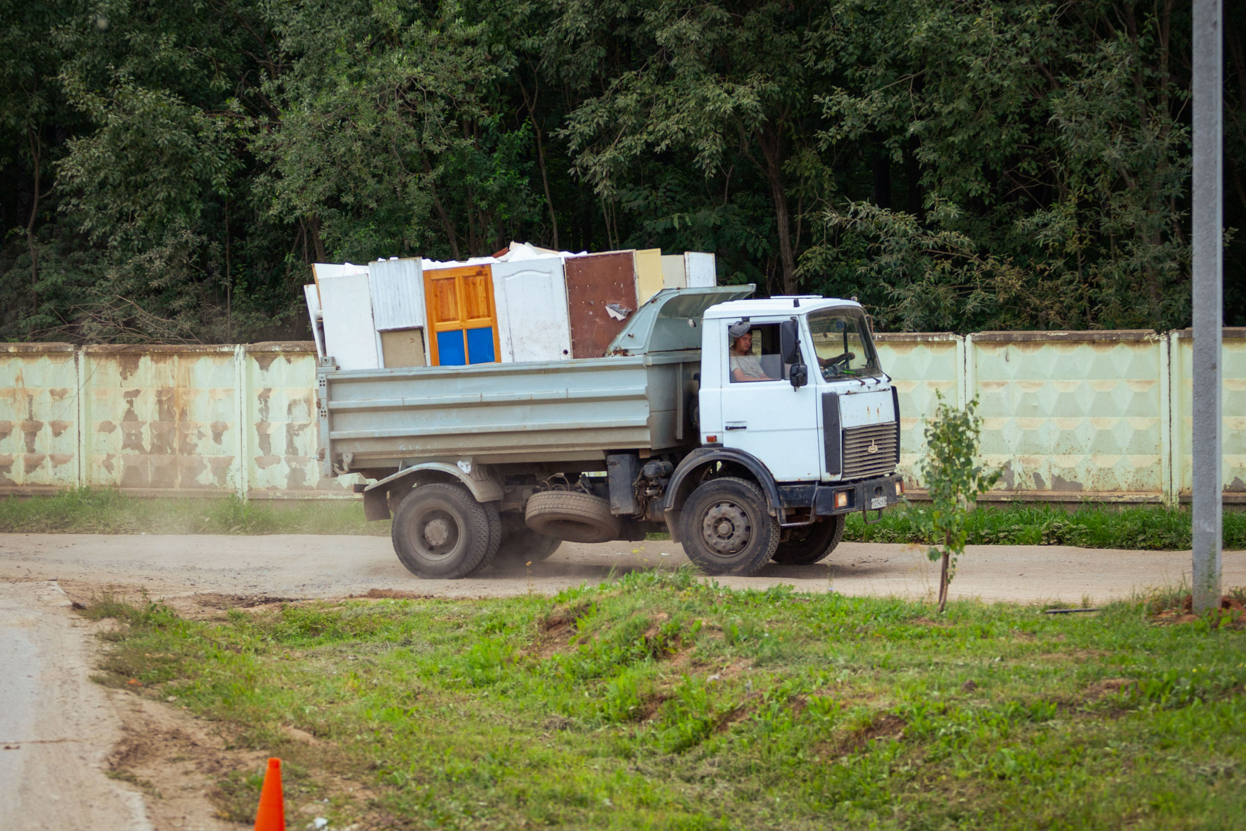 Анализ ижевского полигона ТБО [10-11 августа 2021 г.]. Фотограф Виноградов Константин